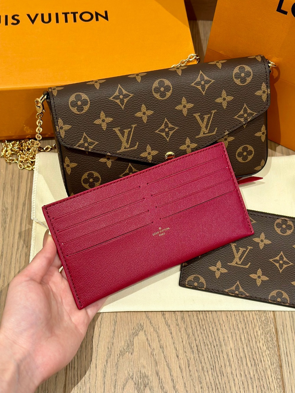 루이비* 포쉐트 펠리시 모노그램 월렛 M61276 