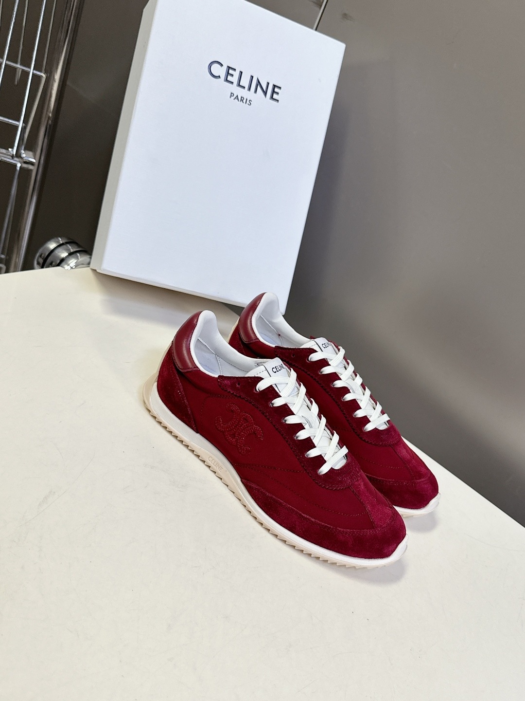 셀린느 봄여름 최신 운동화