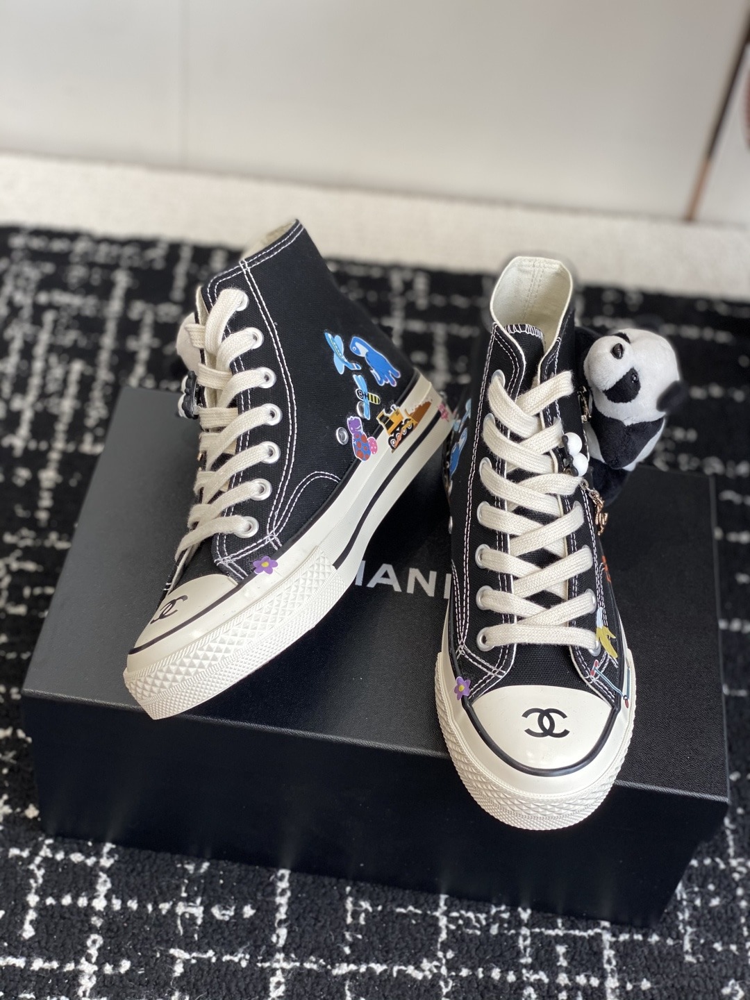 샤넬 2025ss 신상 대세 캔버스화