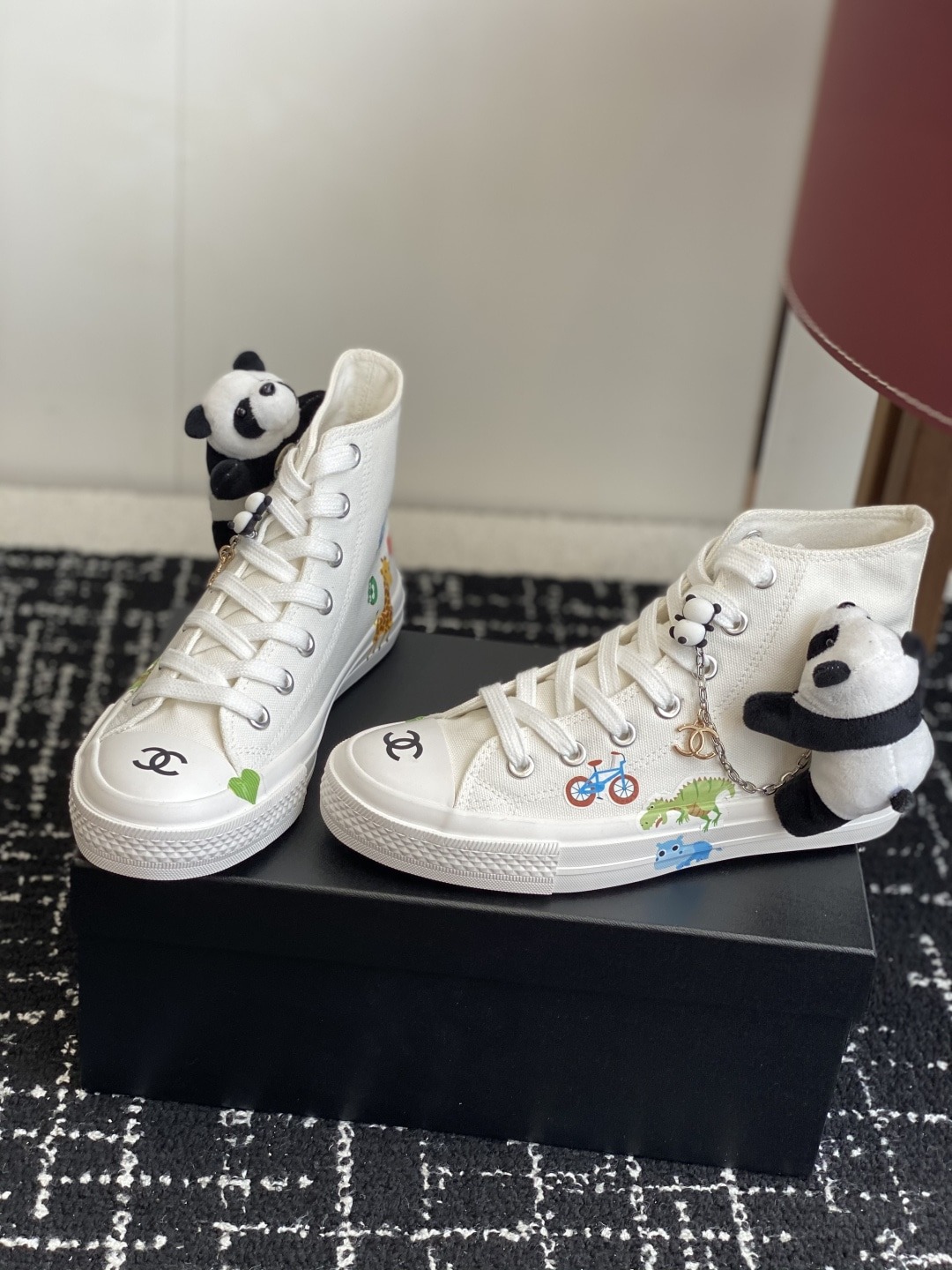 샤넬 2025ss 신상 대세 캔버스화