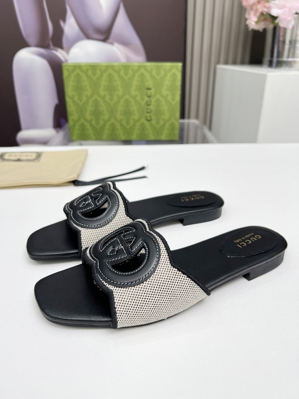 구찌 2025 신상 슬리퍼