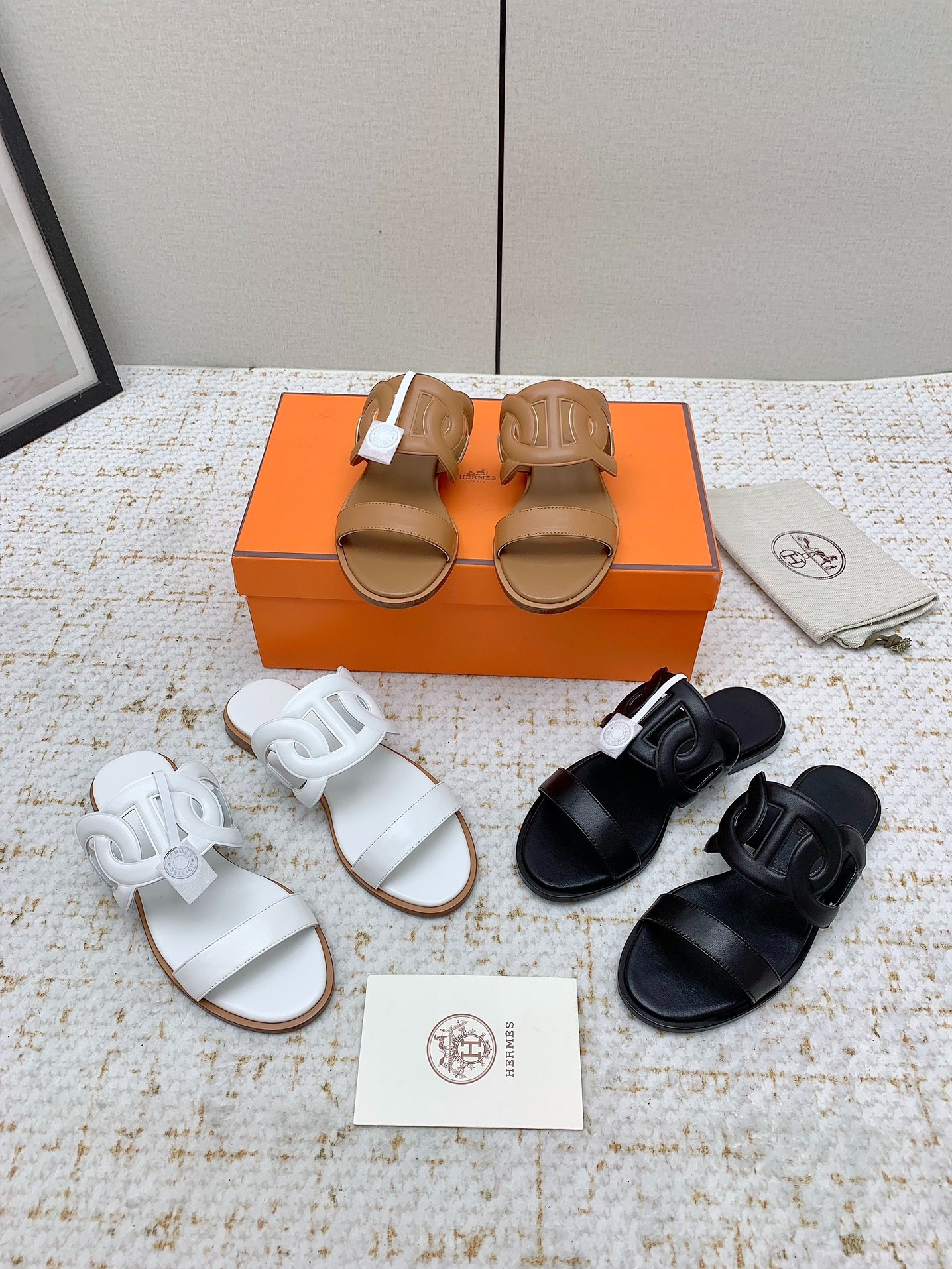 에르메스 2025 여름 신상 슬리퍼