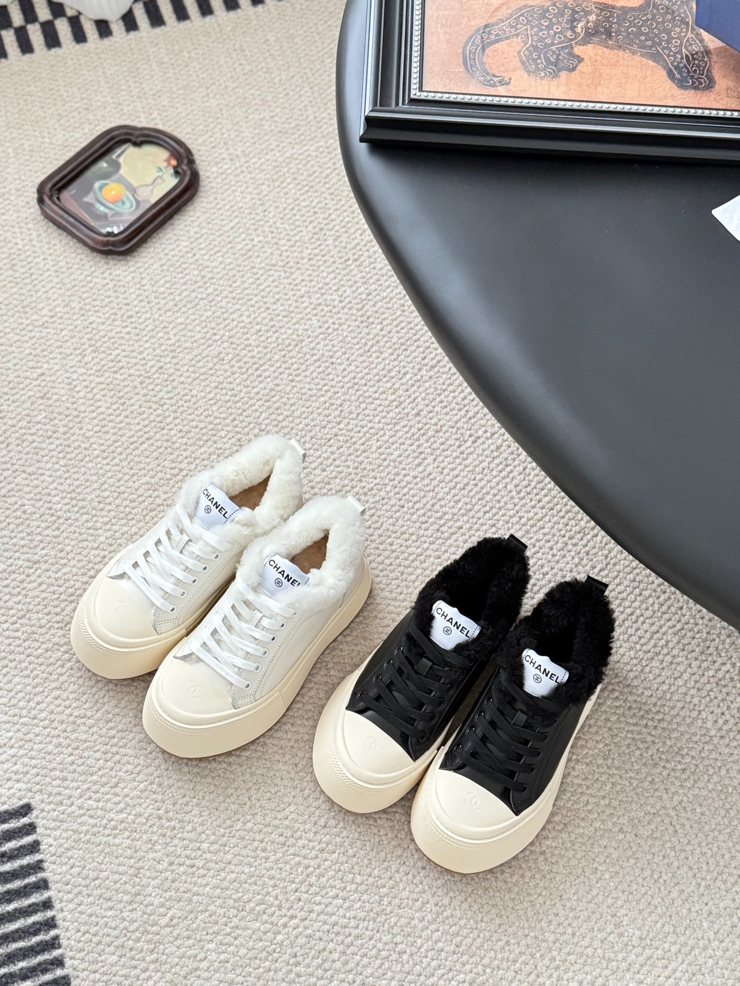 샤넬 프리미엄 퀄리티 통굽 스니커즈
