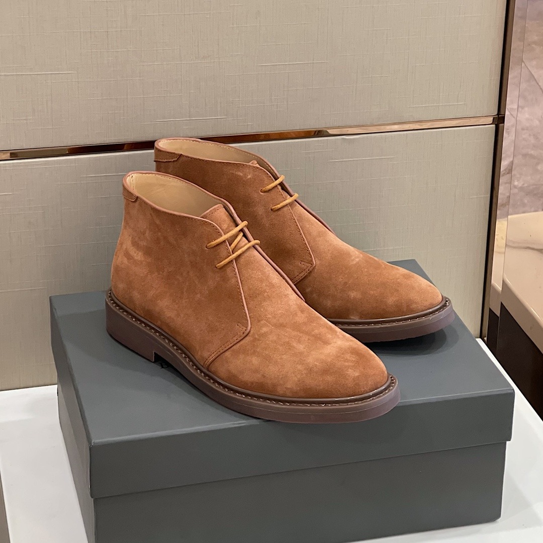 브*루넬로 쿠시넬리 스웨이드 남성 부츠