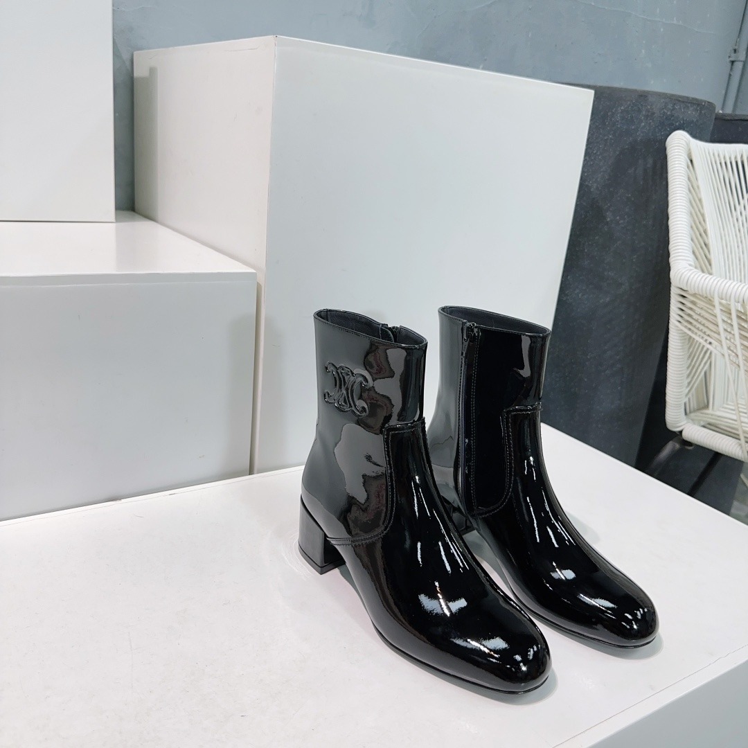 셀린느 25ss 가을/겨울 신상 스틸레토 앵클부츠