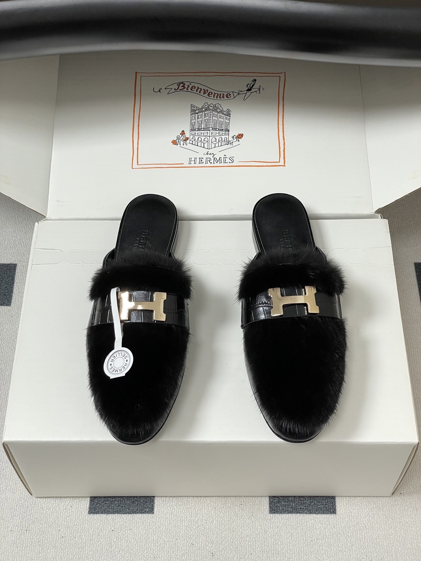 에르메스 클래식 밍크 퍼 세미슬리퍼