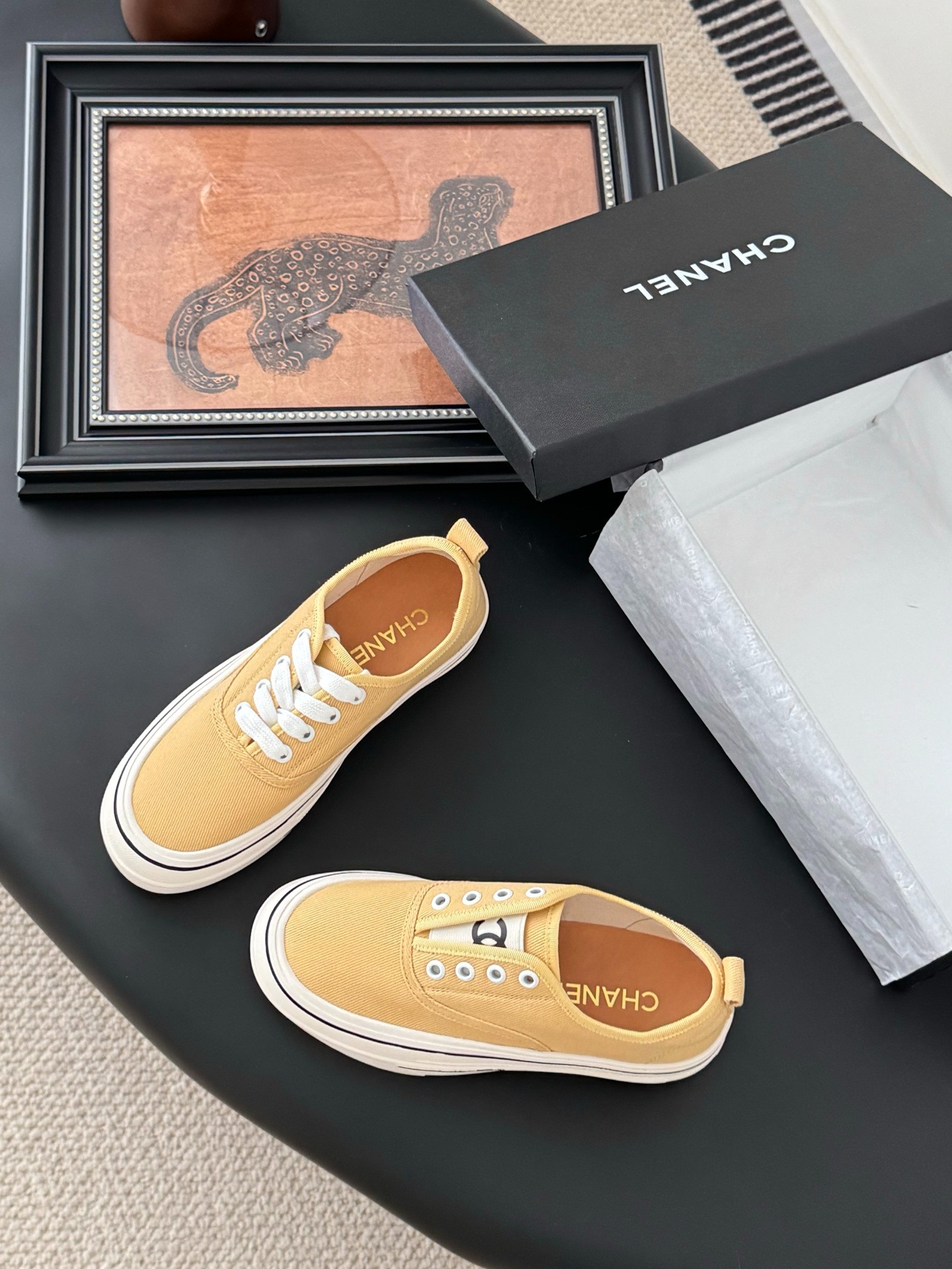 샤넬 25C 히든 스니커즈