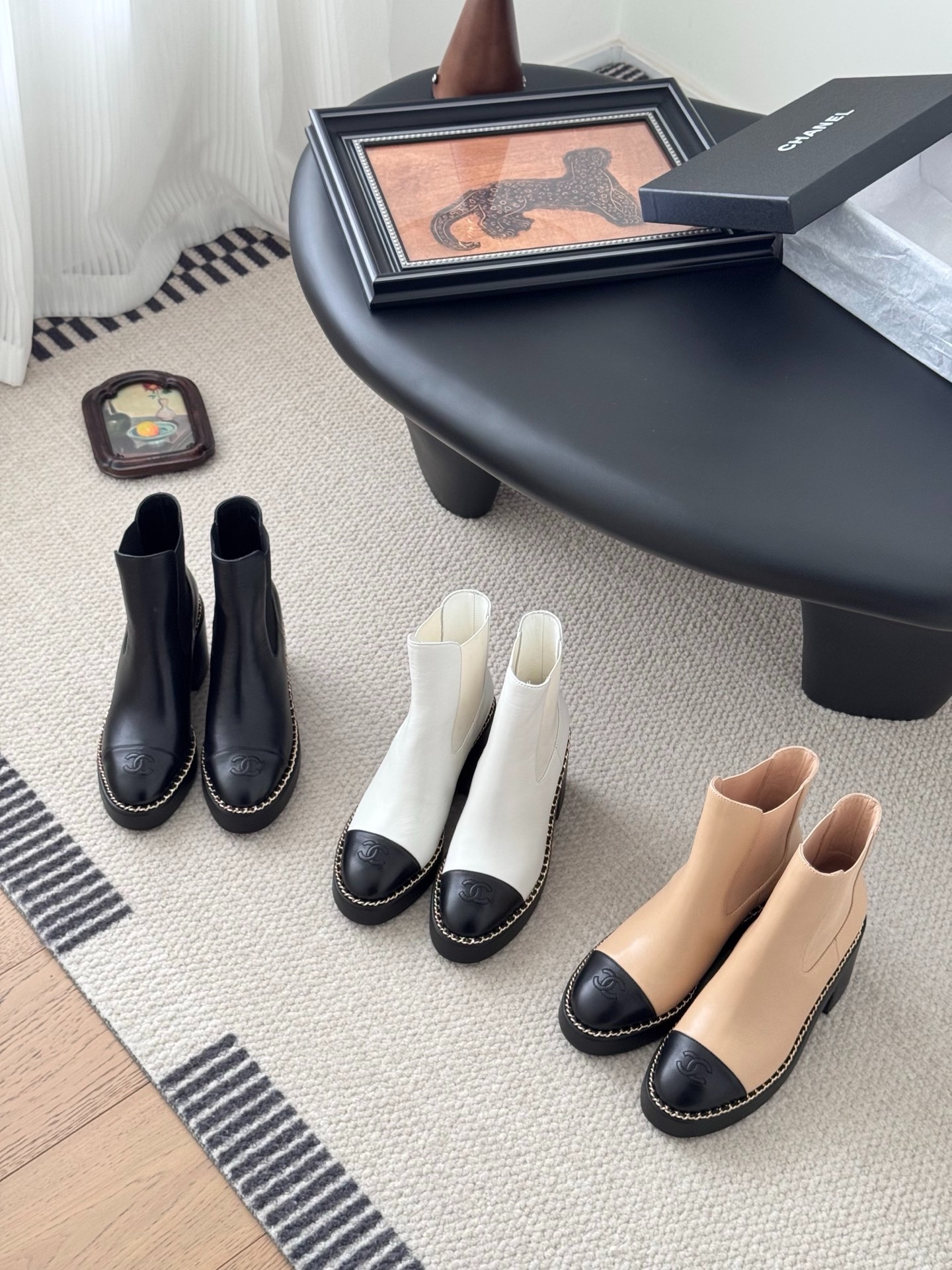 샤넬 25K 신상 체인 워커 부츠