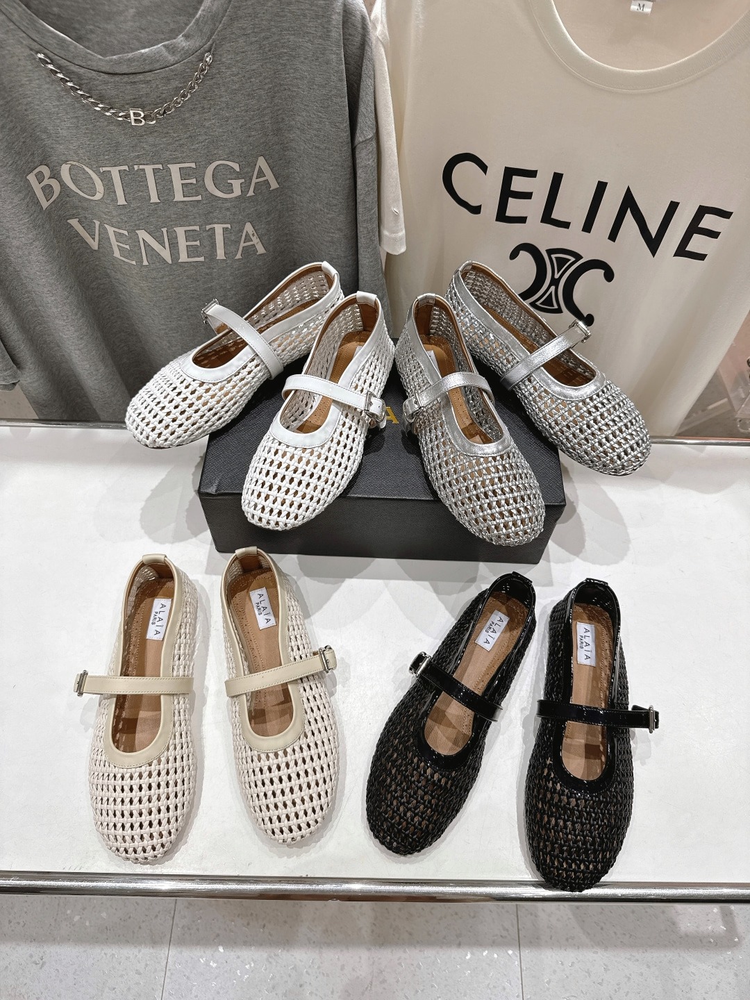 알라이아 25ss 플랫슈즈