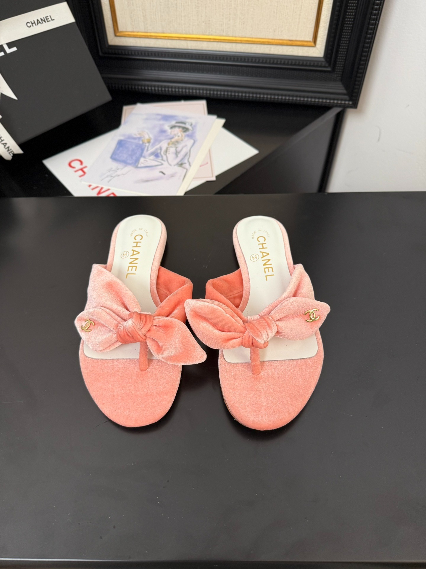 샤넬 25 신상 리본 슬리퍼