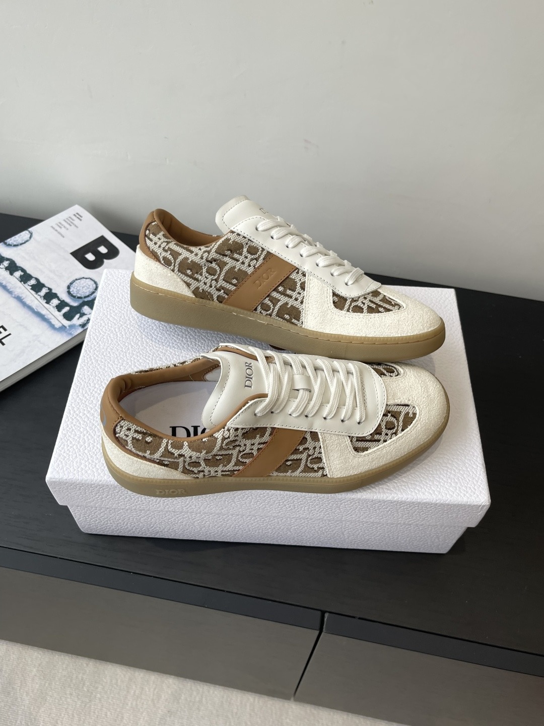 디올 신상 캐쥬얼 커플 런닝화