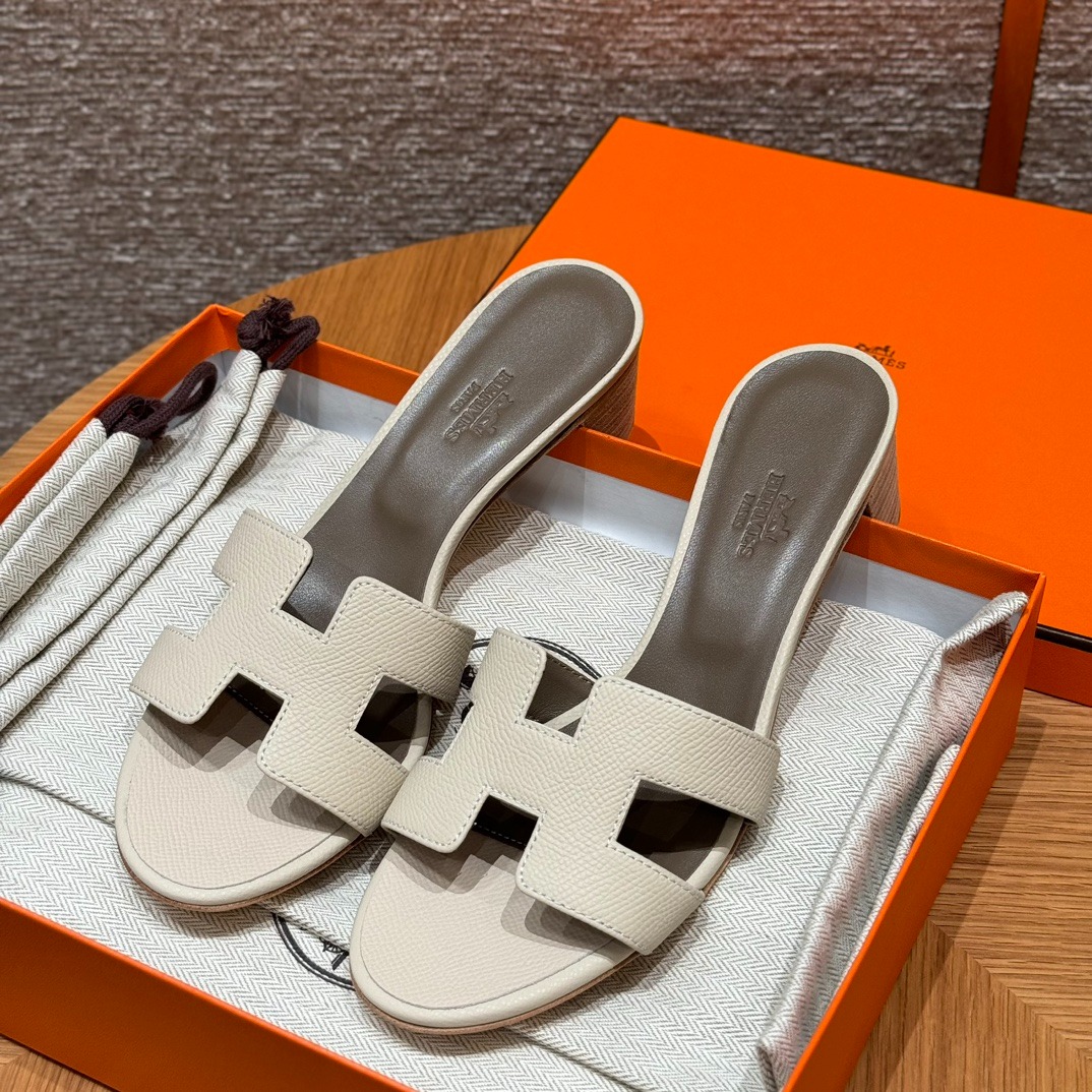 에르메스 오아시스 샌들