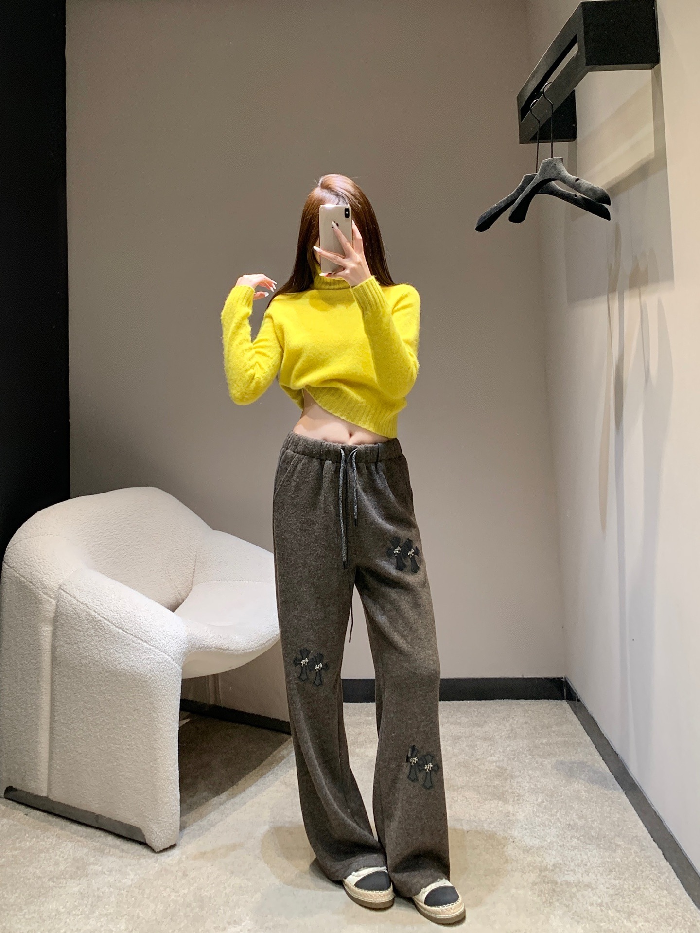 크롬하츠 25Fw 신상 울 스트레이트 캐주얼 팬츠