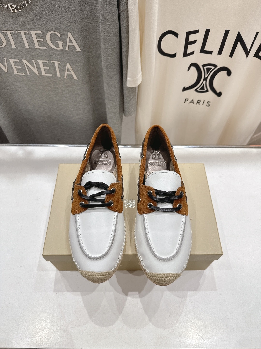 브루넬로쿠치넬리 쿠치넬리 신상 로퍼