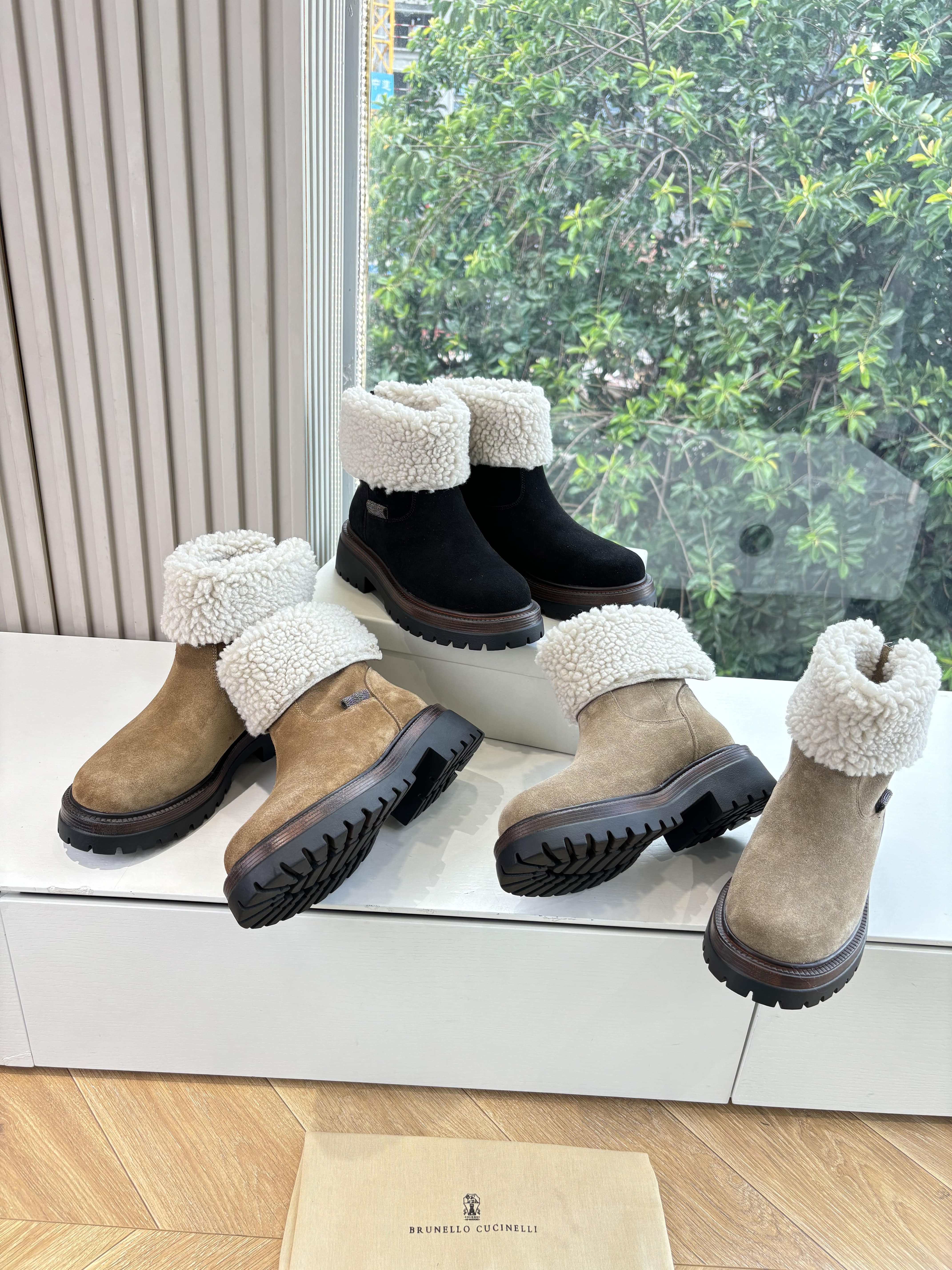 브루넬로쿠치넬리 쿠치넬리 신상 앵클 부츠