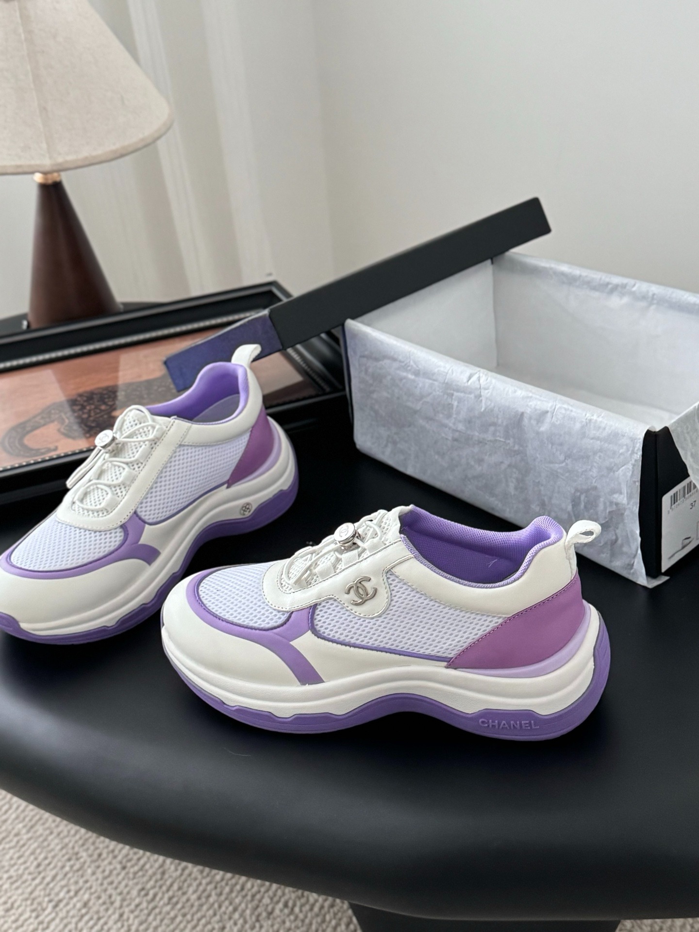 샤넬 25K 클래식 컬러 블록 스니커즈