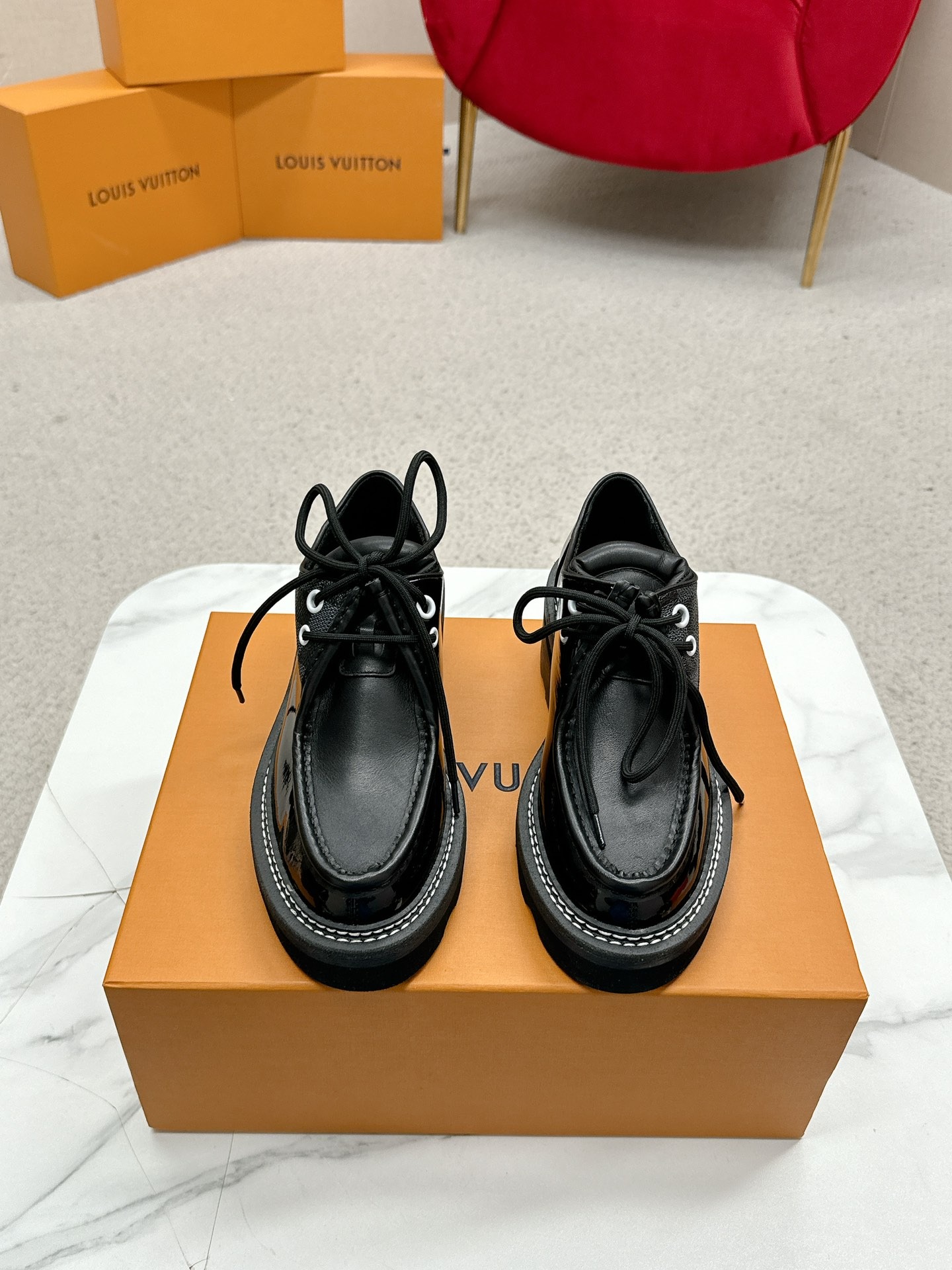 루이비통 신상 런웨이 부츠