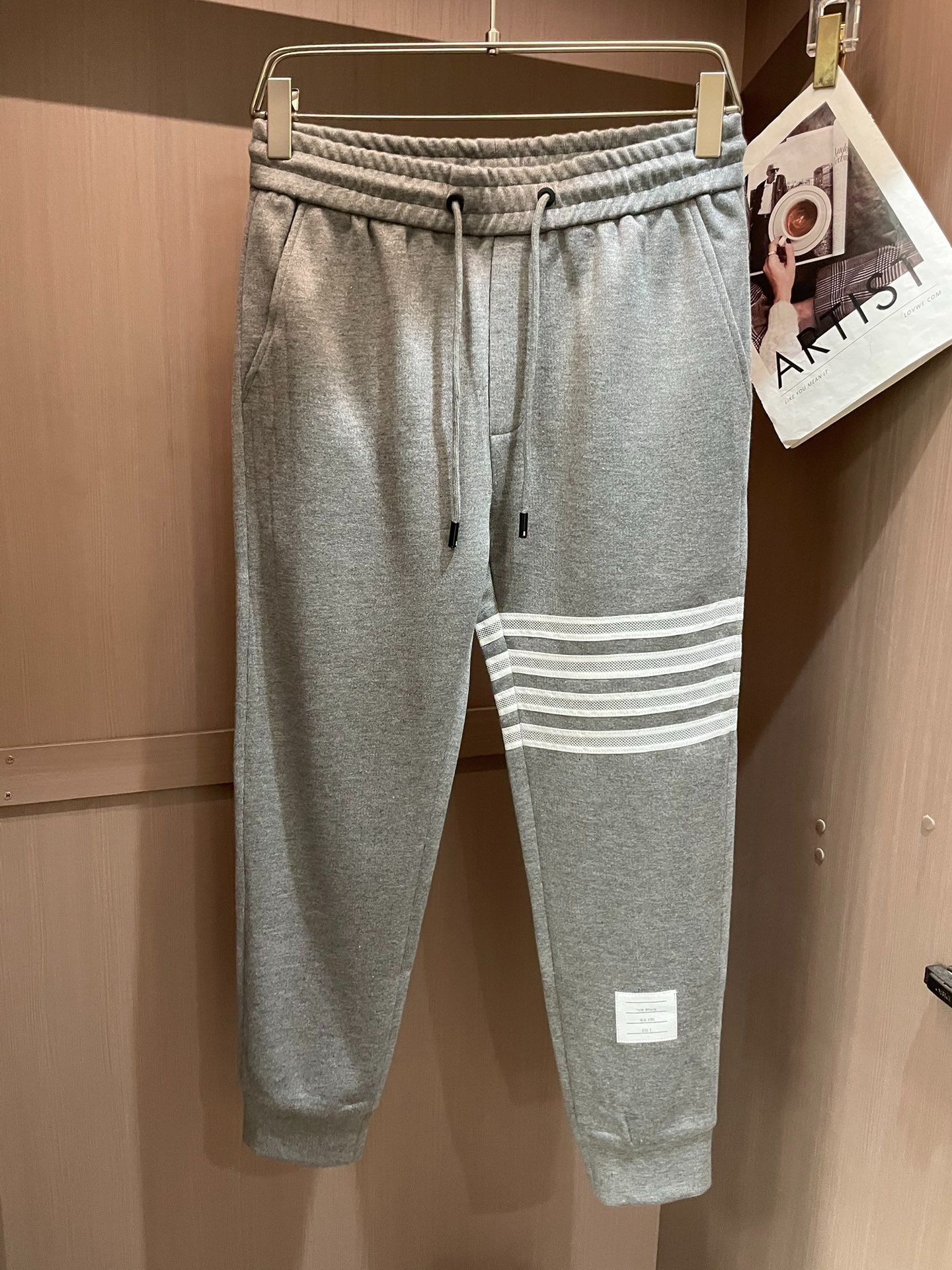 톰*라운 24 신상 매장과 같은 캐주얼 세트