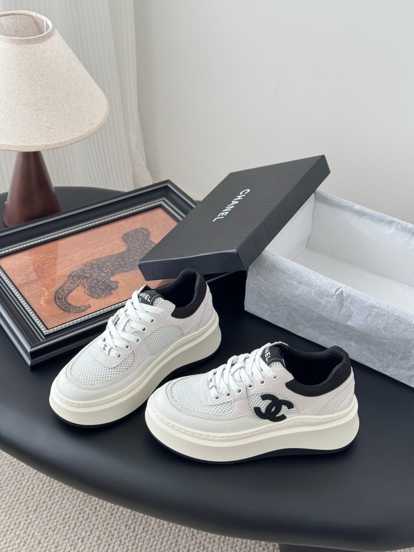 샤넬 25C 신상 스니커즈