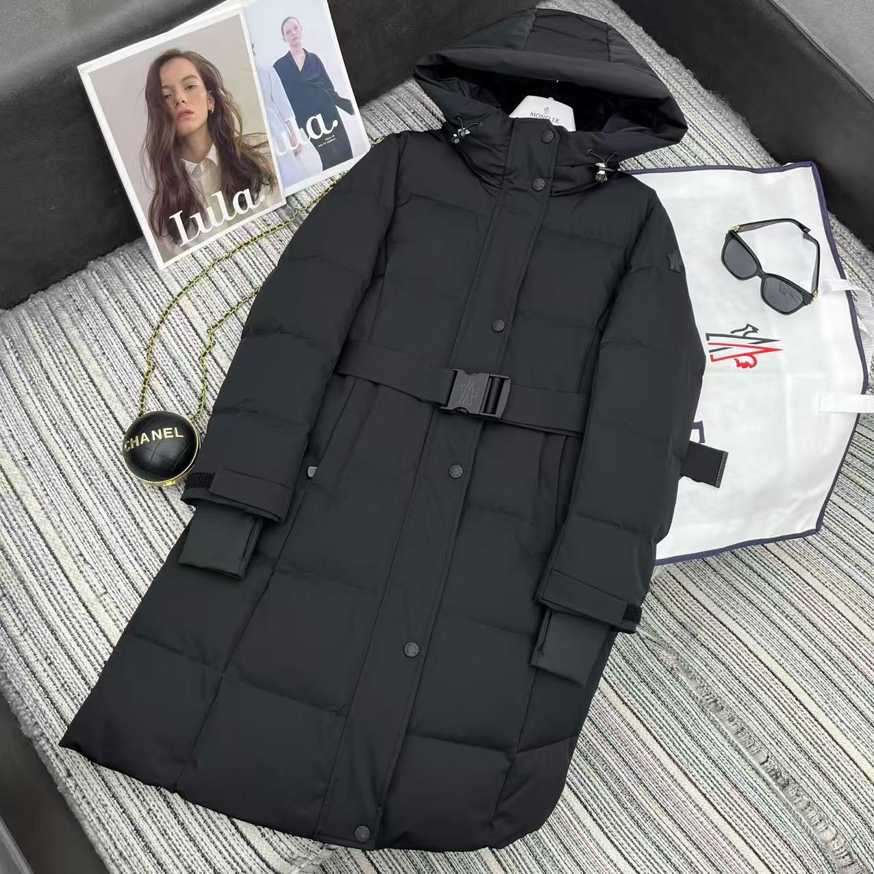 몽클레어 신상 스키복 컬렉션 하프다운 코트