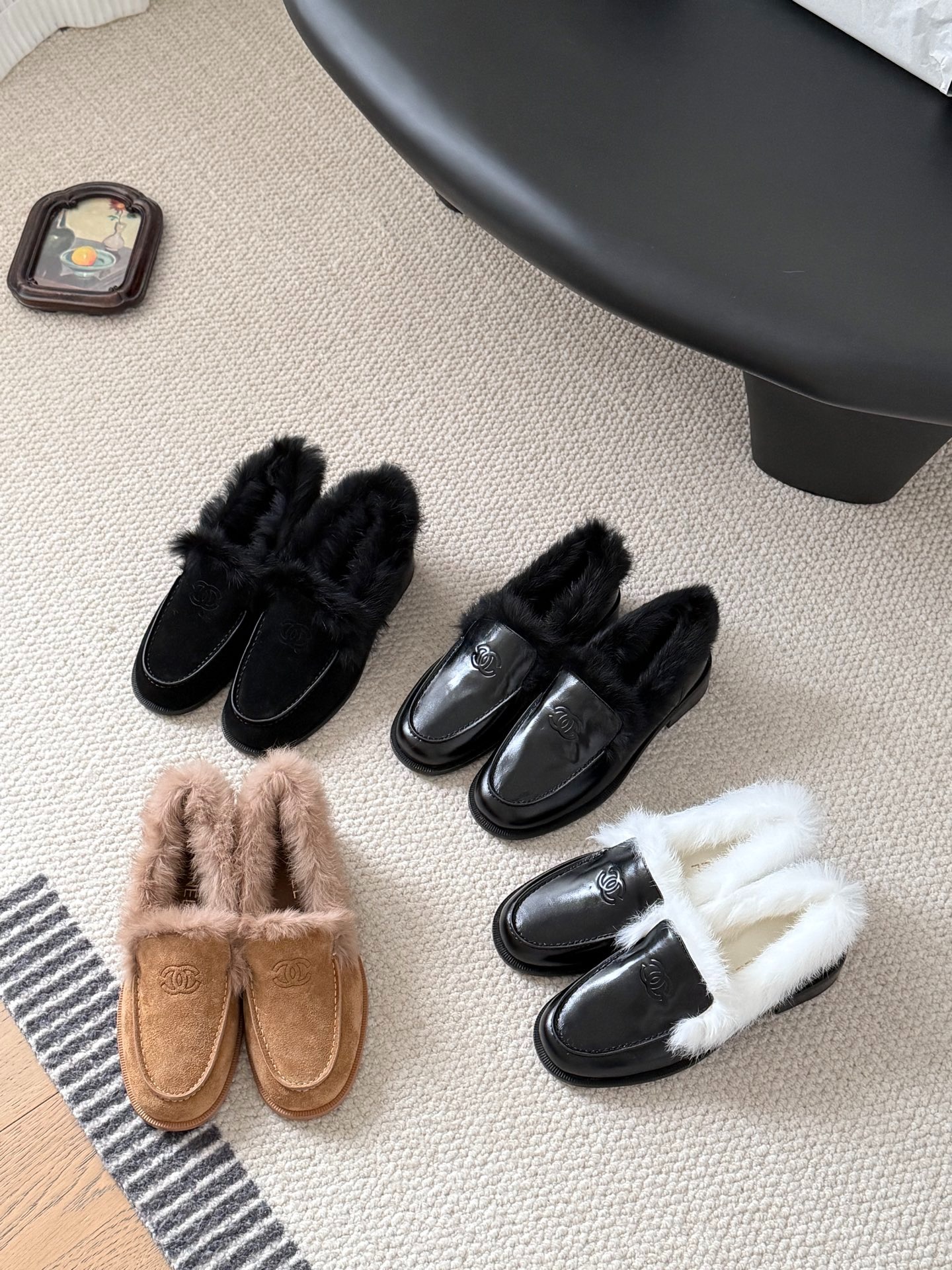 샤넬 25 신상 코코네이즈 퍼 로퍼