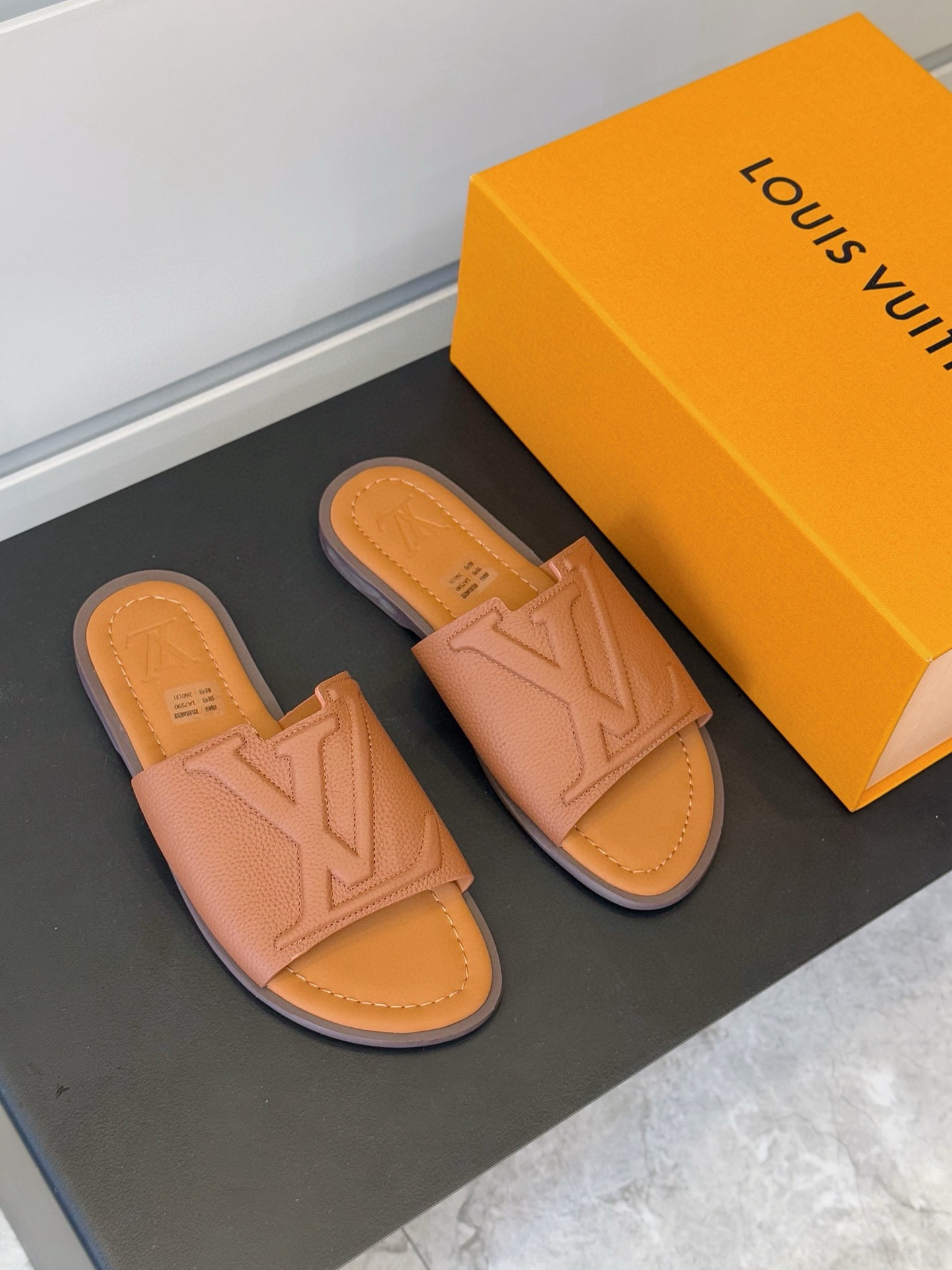 루이비통 워터프론트 슬리퍼