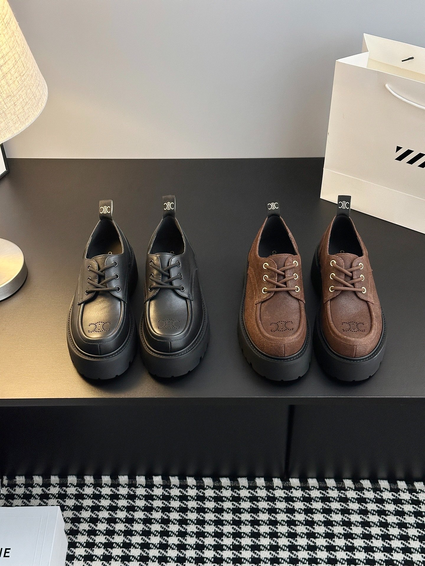 셀린느 신상 더비 슈즈