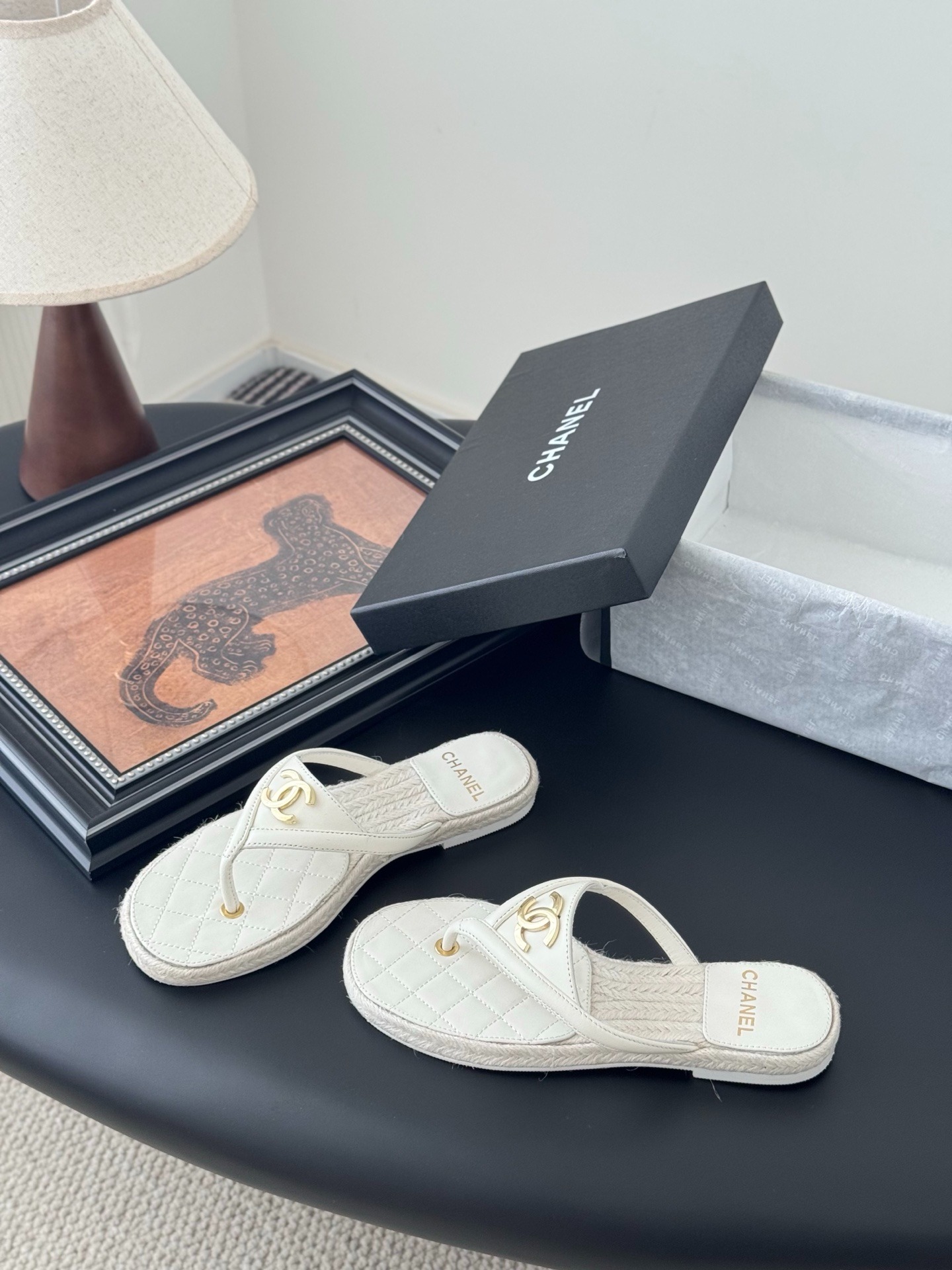 샤넬 25P 신상 퀼팅 슬리퍼