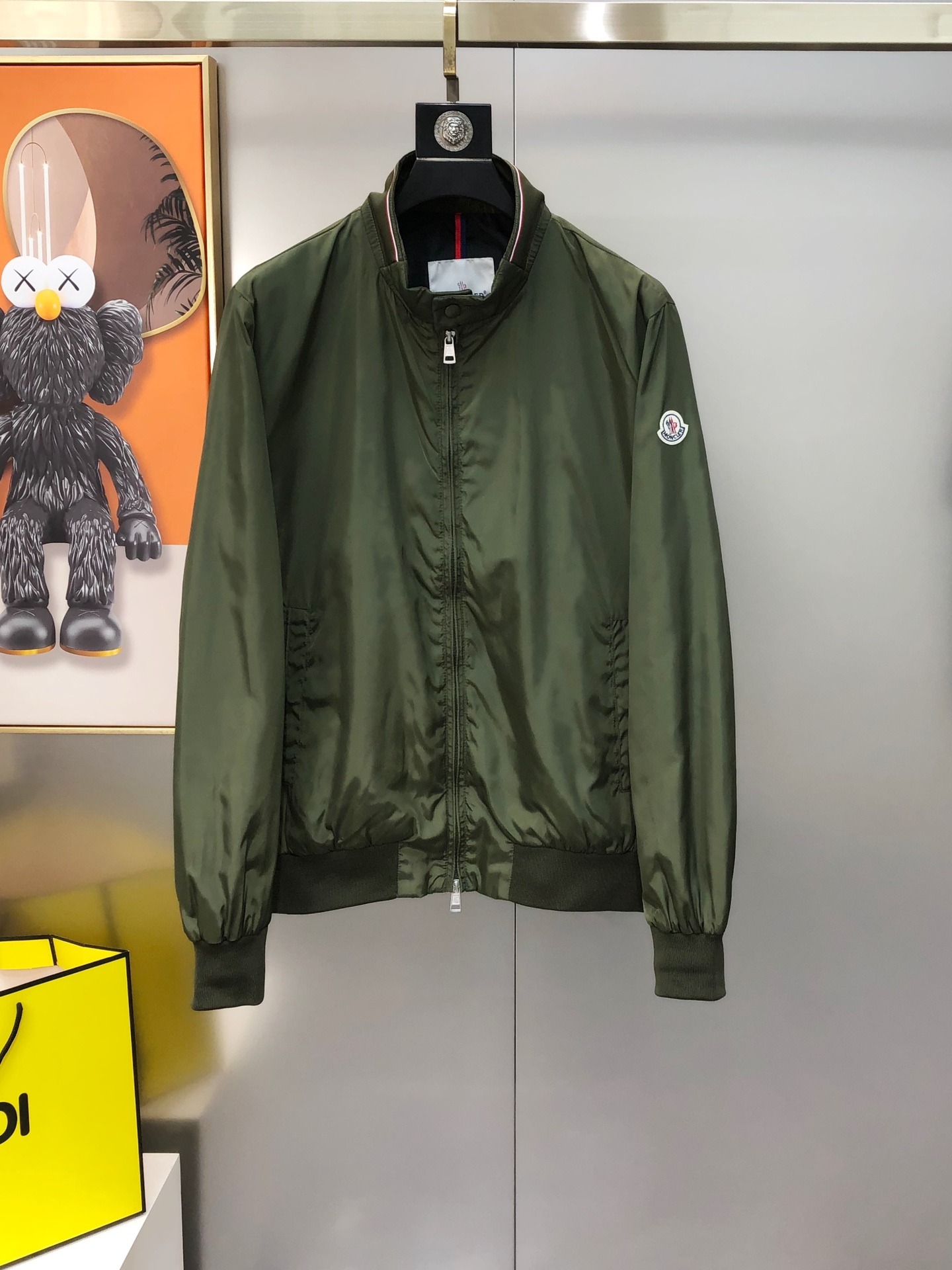 몽클레어 신상 남성 스탠드카라 트렌치코트