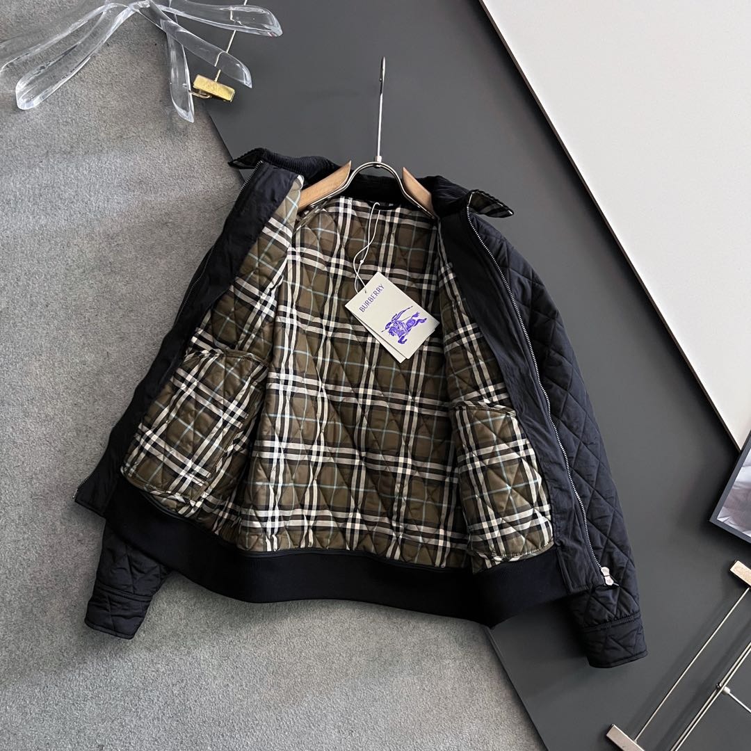 버버리 2025 신상 퀼팅 나일론 다운 재킷