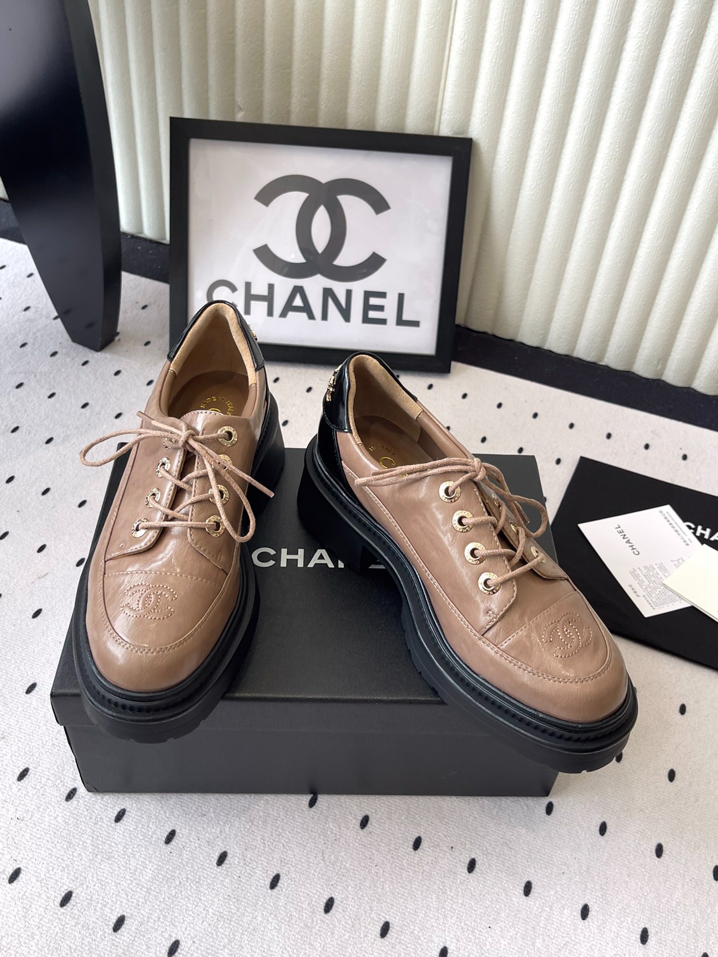 샤넬 신상 로퍼