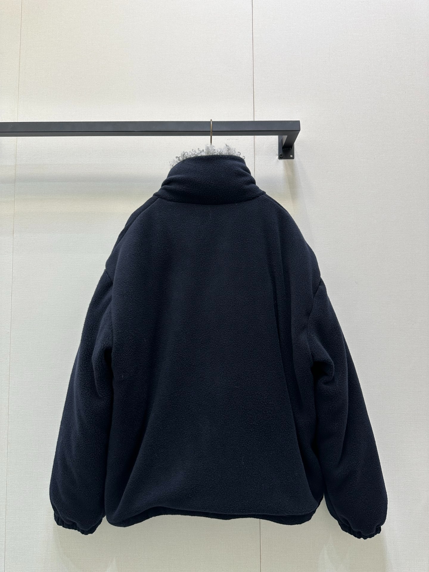 미우미우 25 FW 신상 클래식 재킷