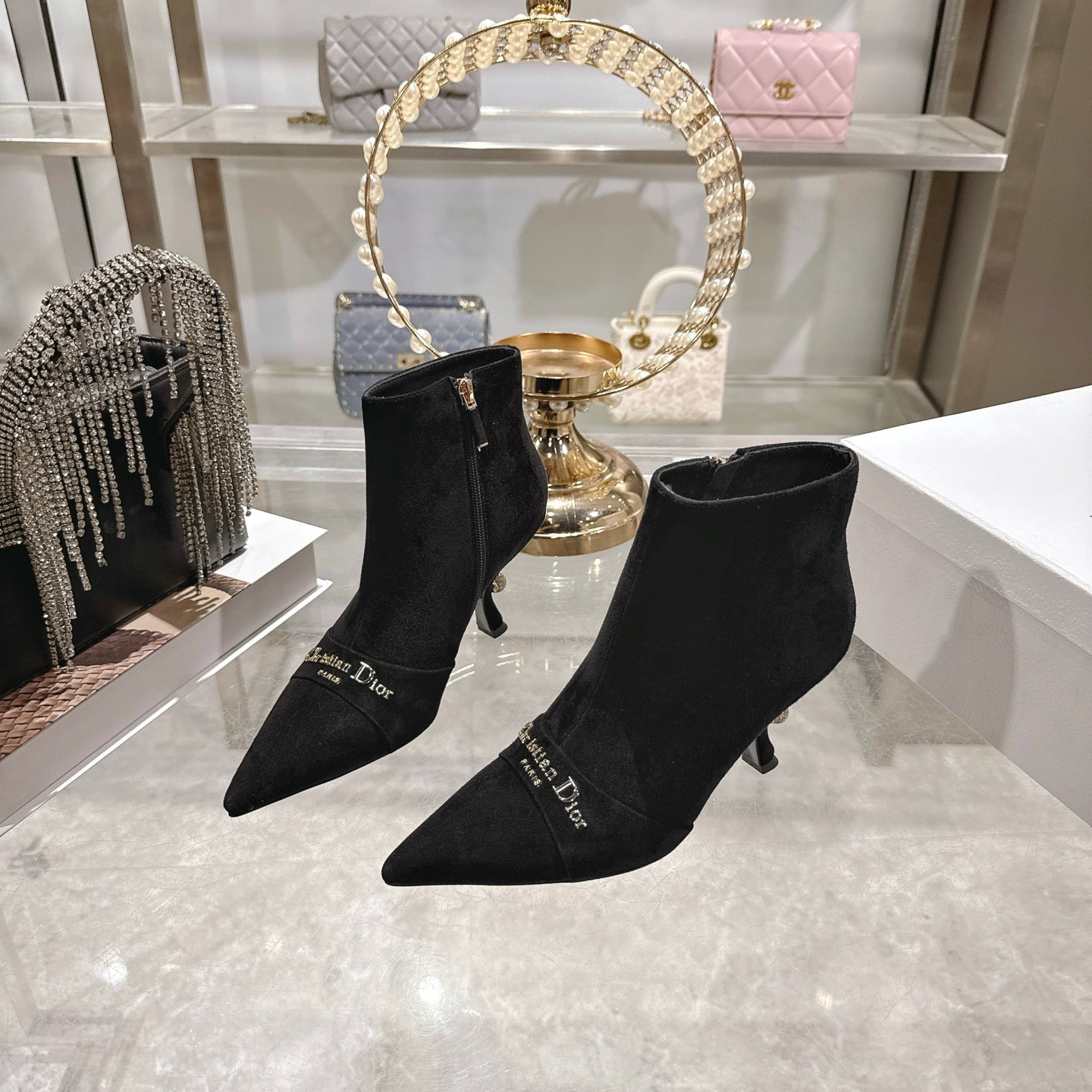 디올 신상 부츠