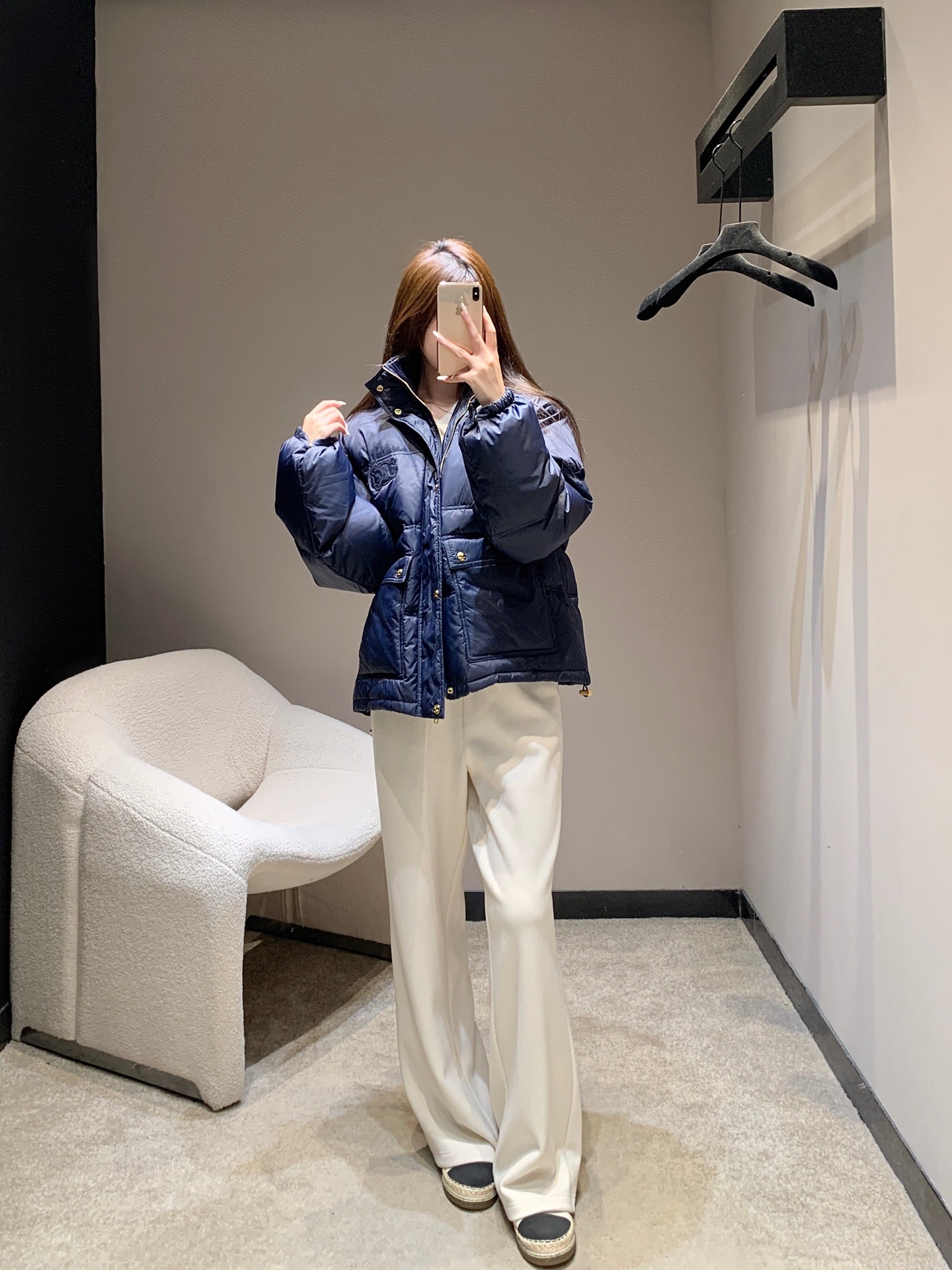 셀린느 25Fw 신상 양털카라 패딩점퍼