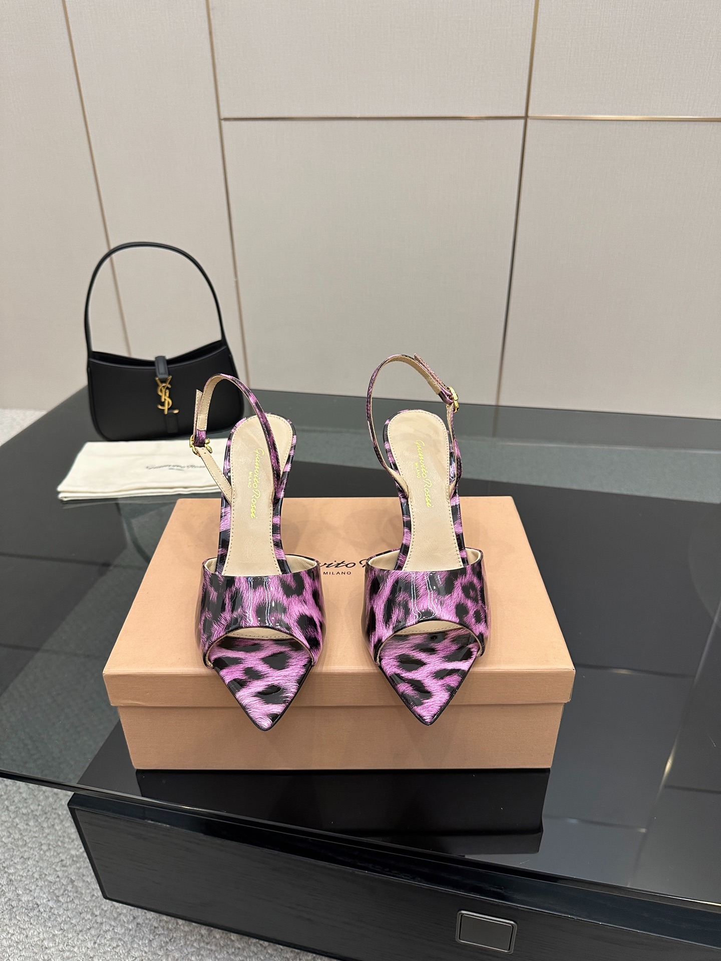 지안비토로시 로씨 25 신상 슬리퍼