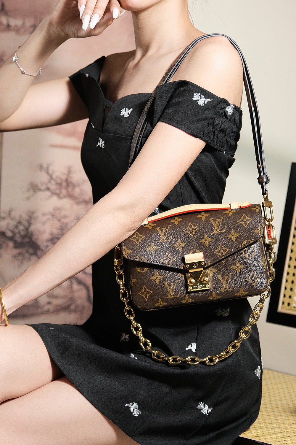 루이비통 포쉐트 메티스 이스트 웨스트 백