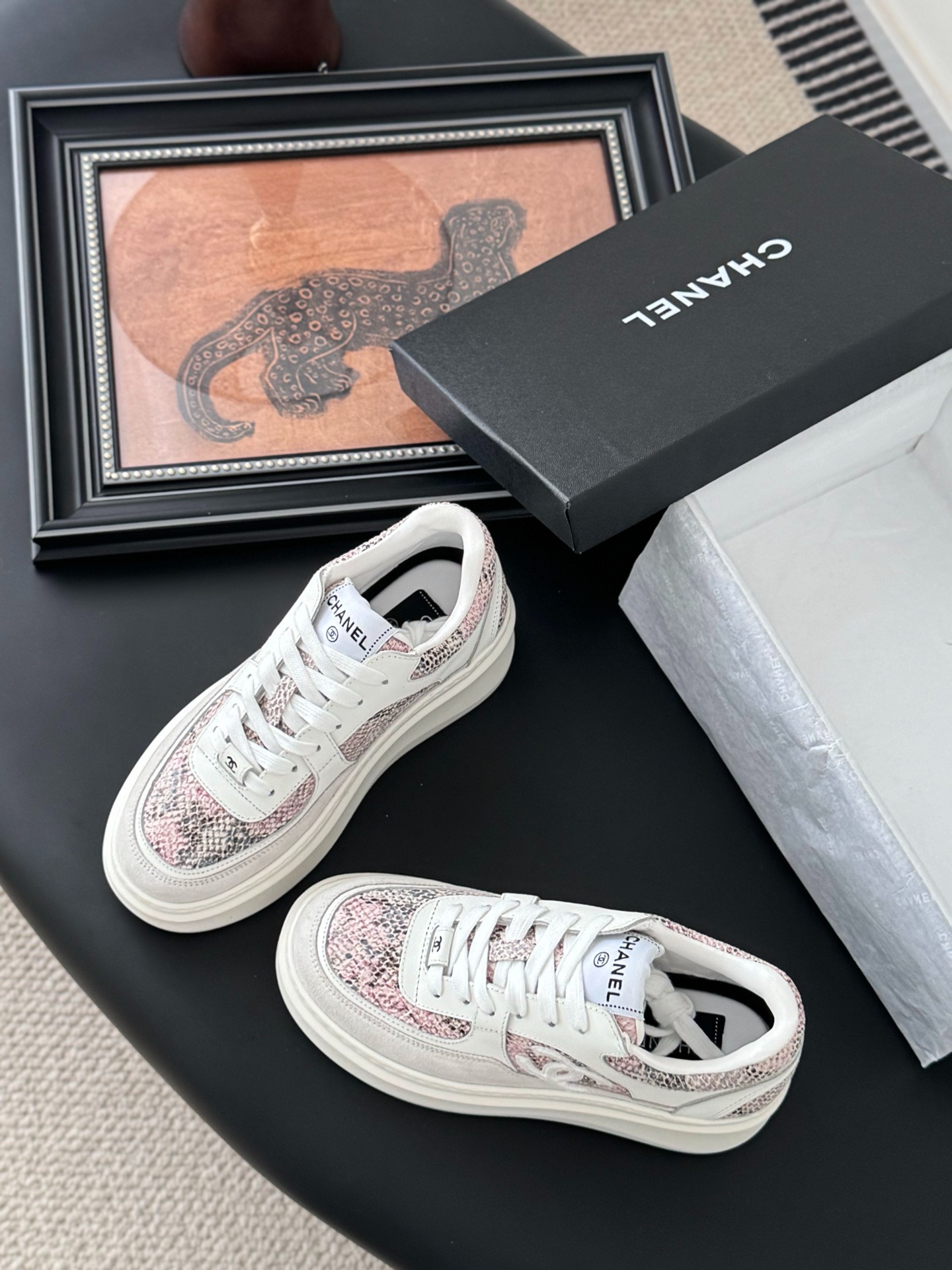 샤넬 25C 신상 스니커즈