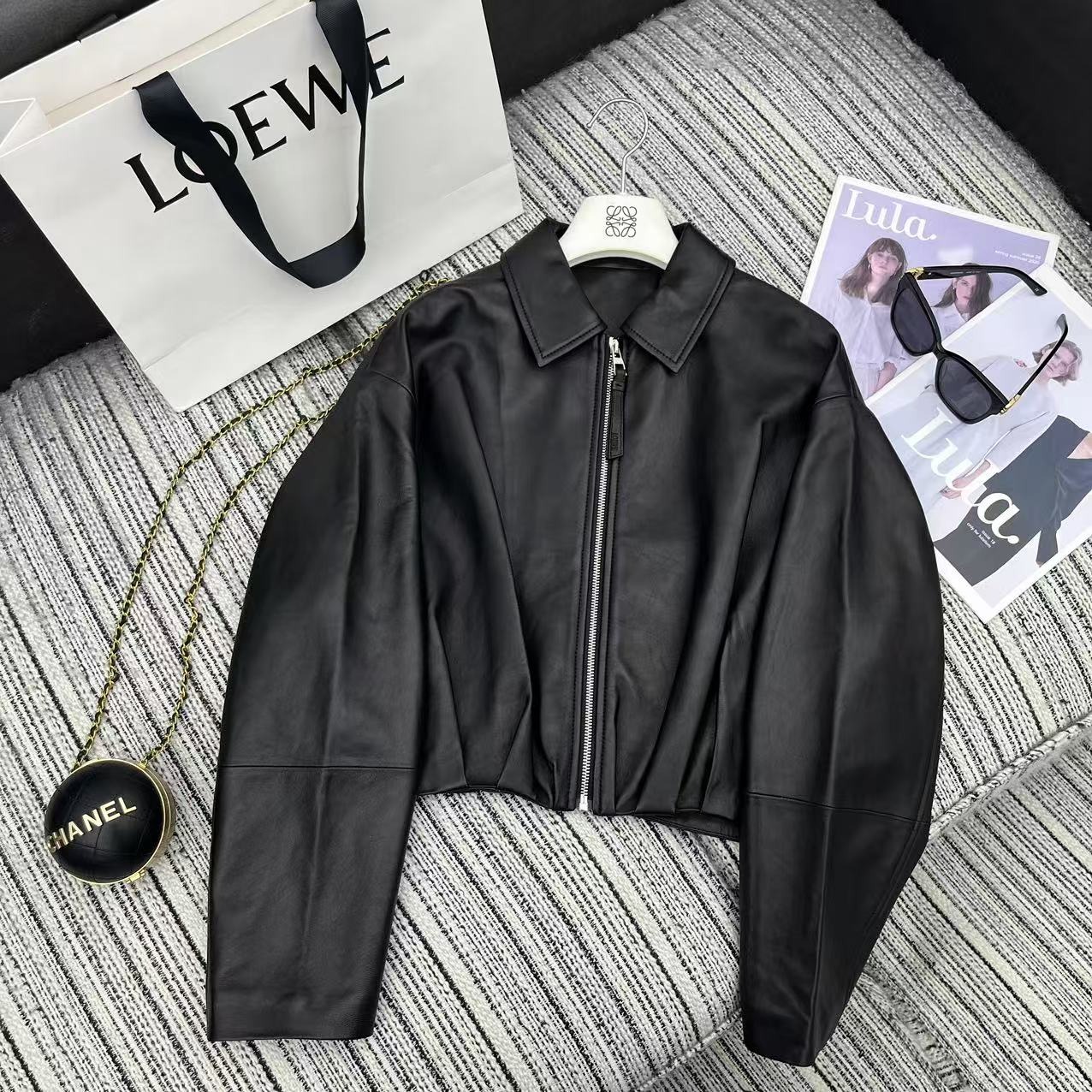 로에베 25 신상 숄카라 양가죽 점퍼