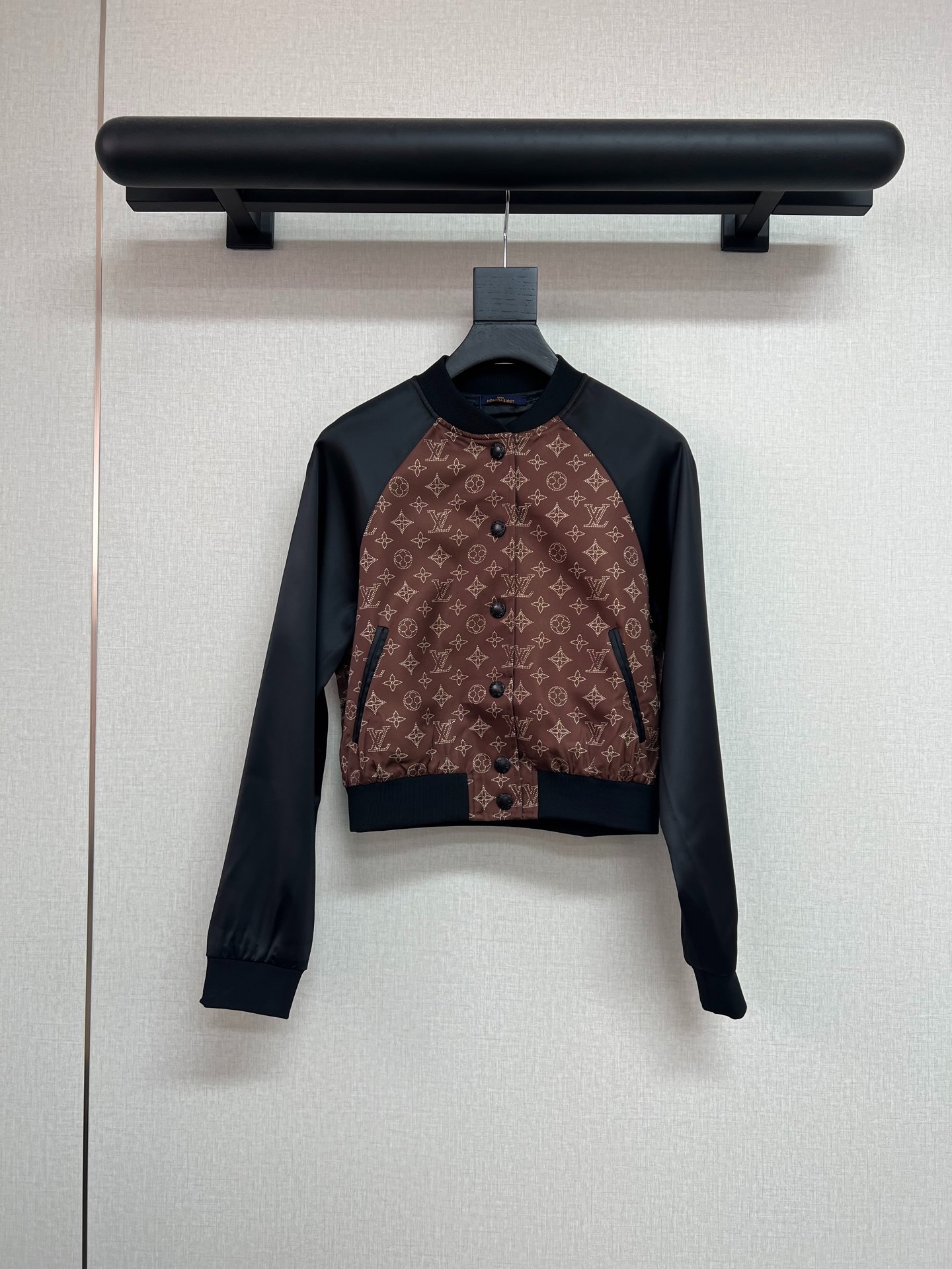 루이비통 신상 테일러드 코트