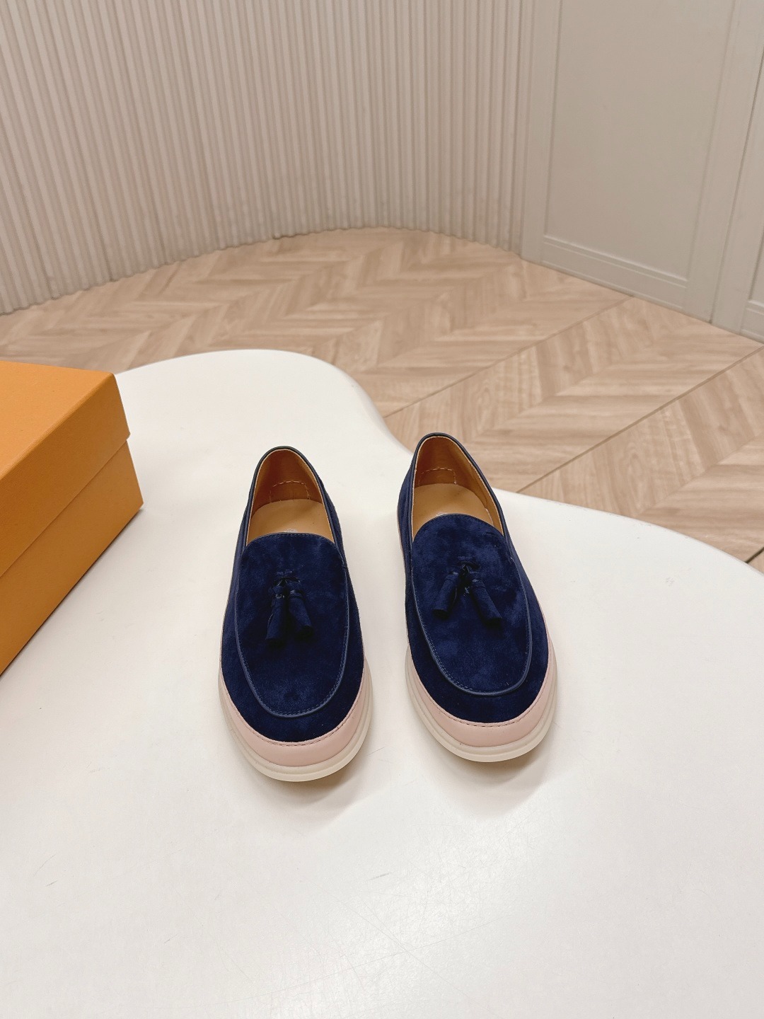 토즈 신상 태슬 로퍼