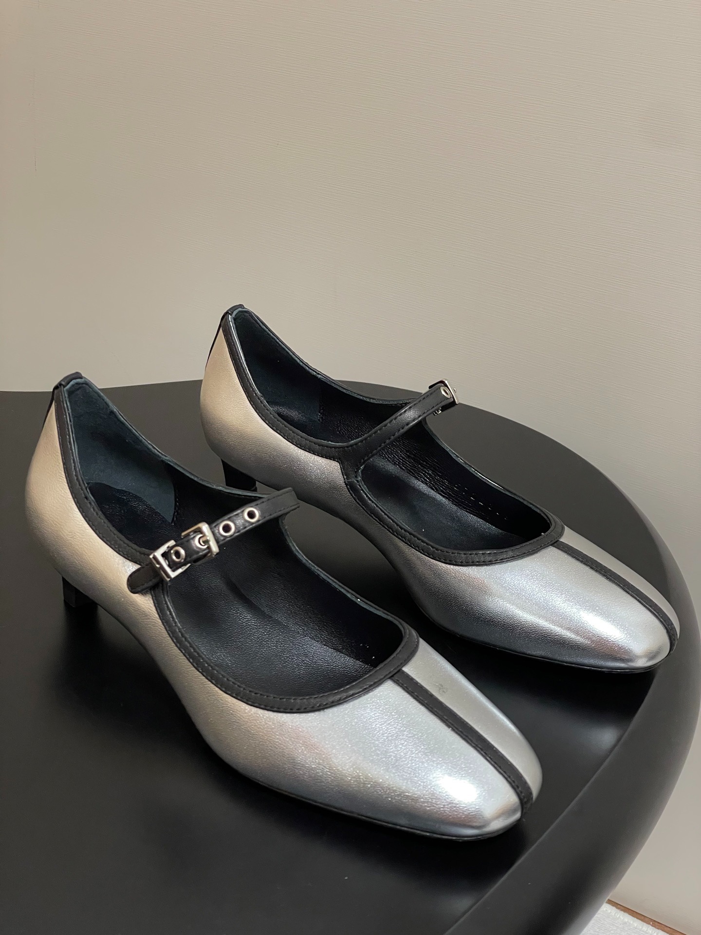 에르메스 25s 가을 신상 Liibeth 40힐