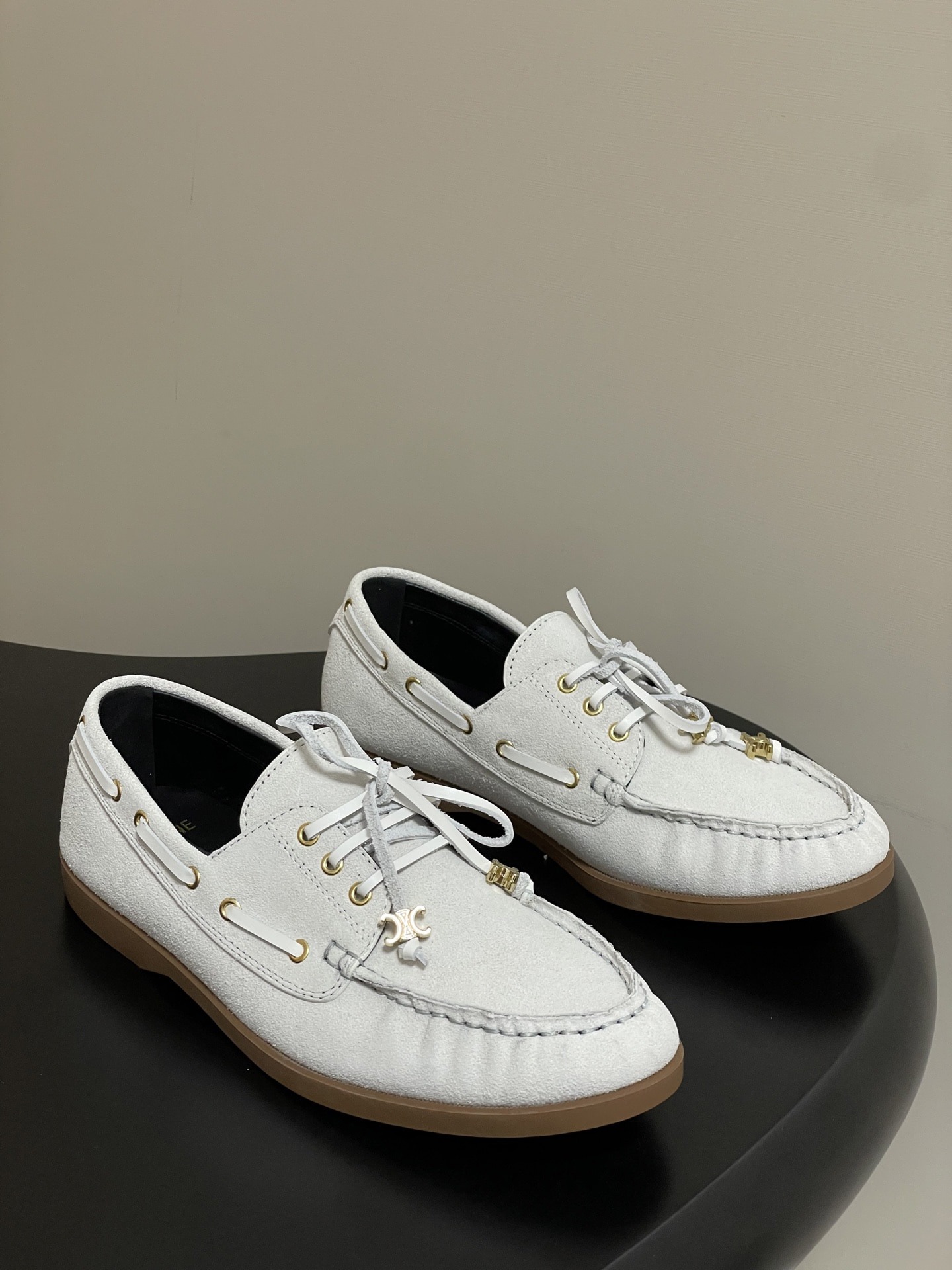 셀린느 25ss 신상 스트랩 플랫 로퍼