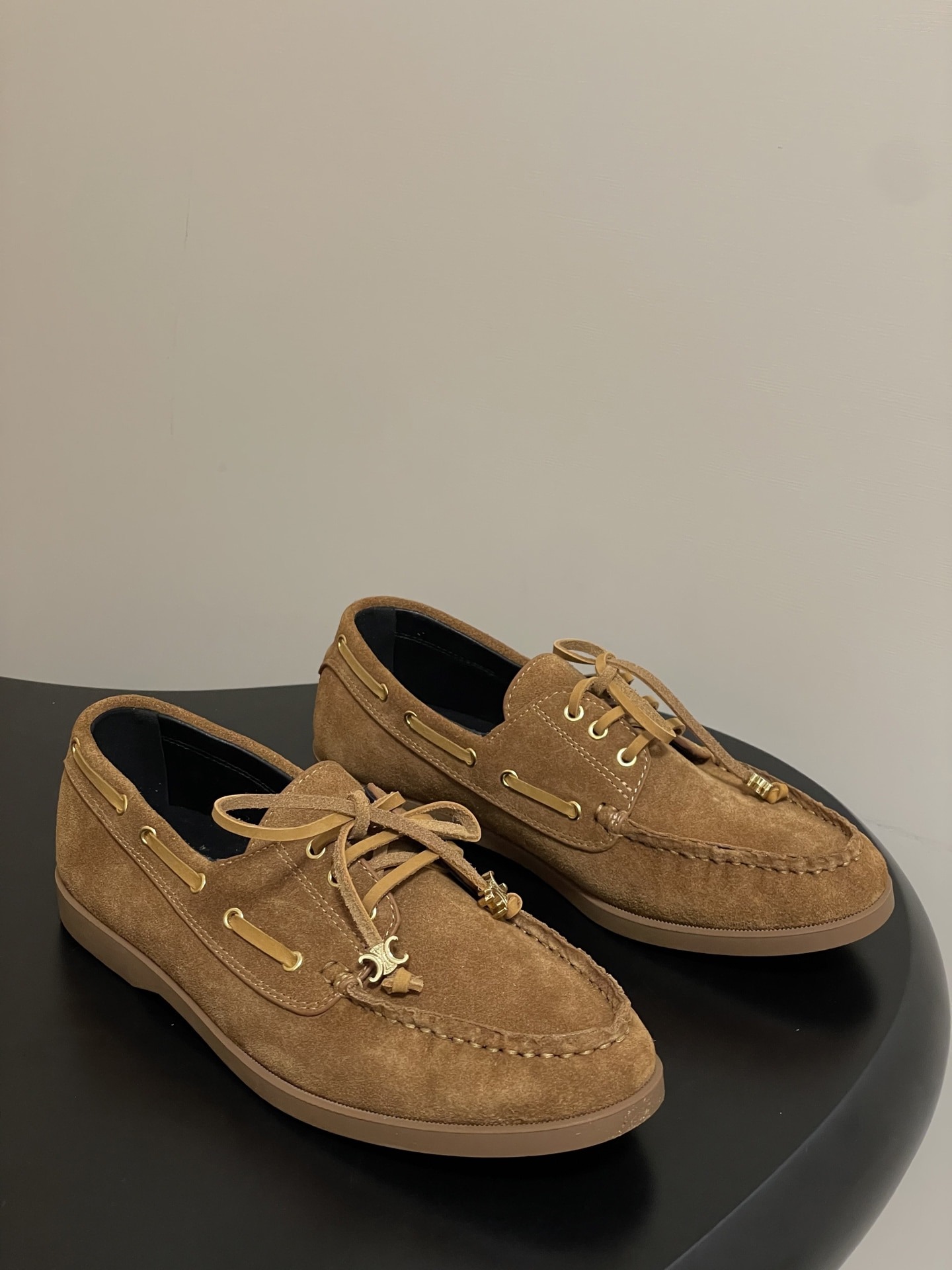 셀린느 25ss 신상 스트랩 플랫 로퍼