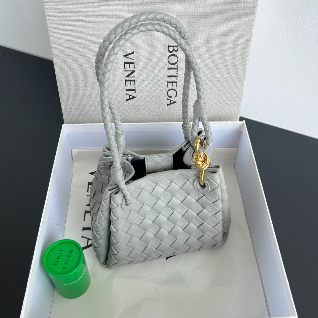 보*가 베네타 뉴 인트레치아토 메쉬 가죽 숄더 백팩