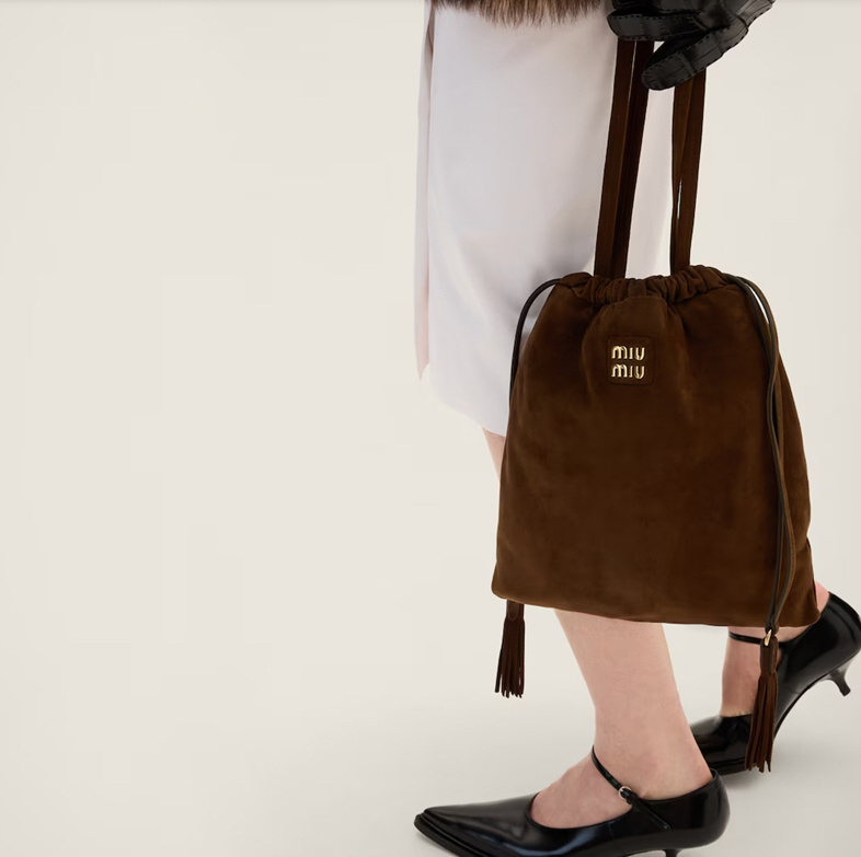 미우미우 Joie 조이 스웨이드 백