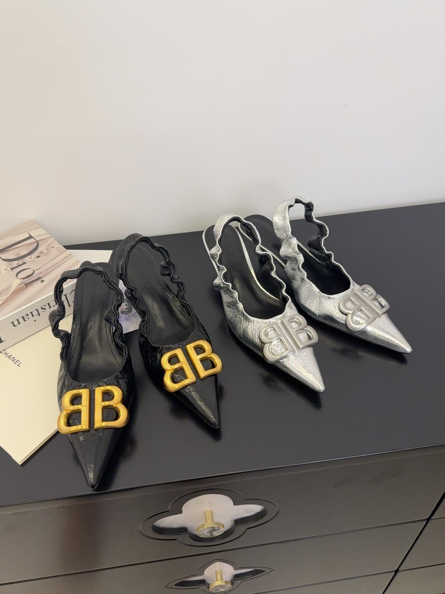 발렌시아가 2025 모나코 슬링백 펌프스