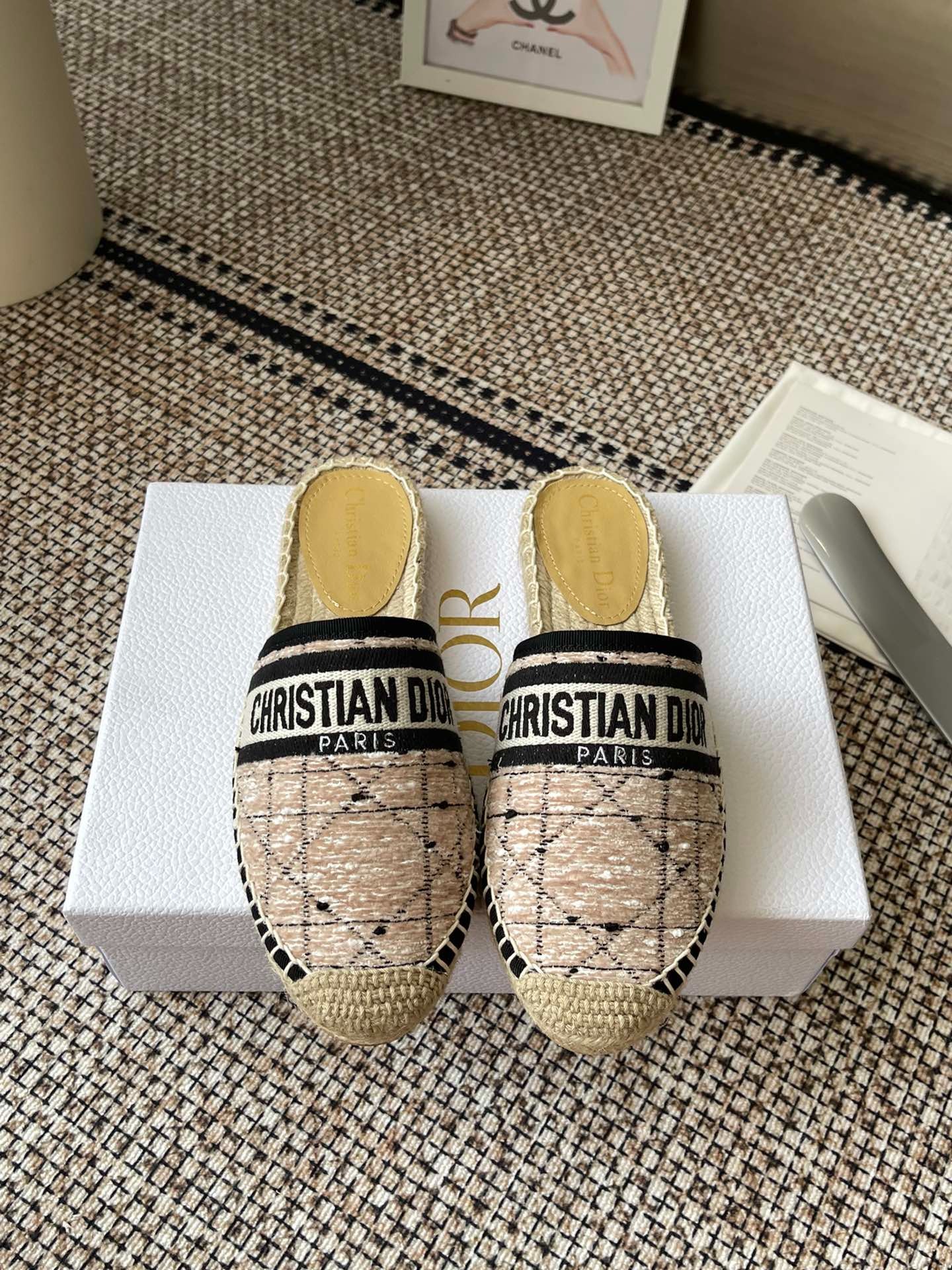 디올 25ss 오블리크 에스파듀