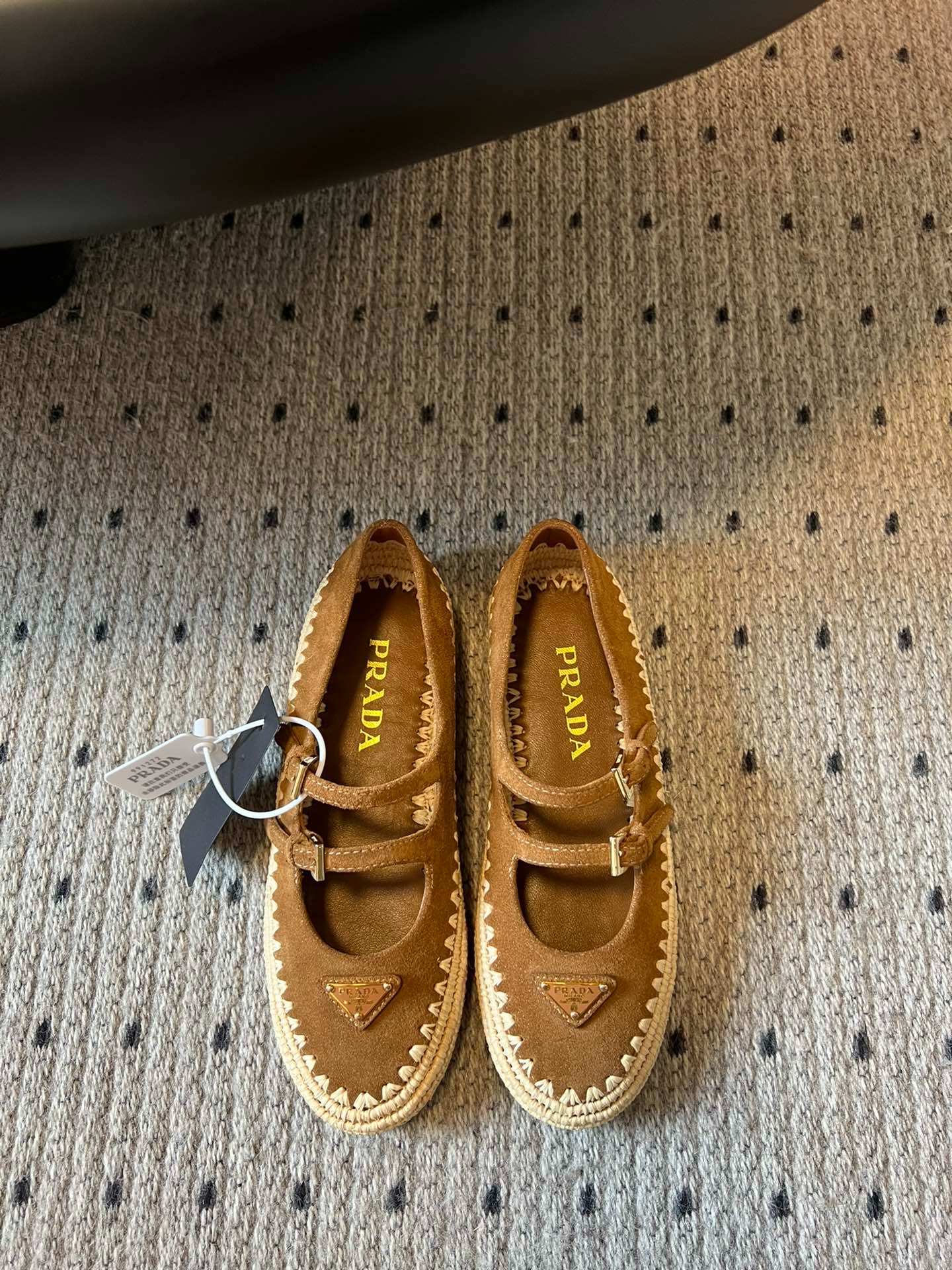 프라다 25ss 라피트 메리제인 플랫