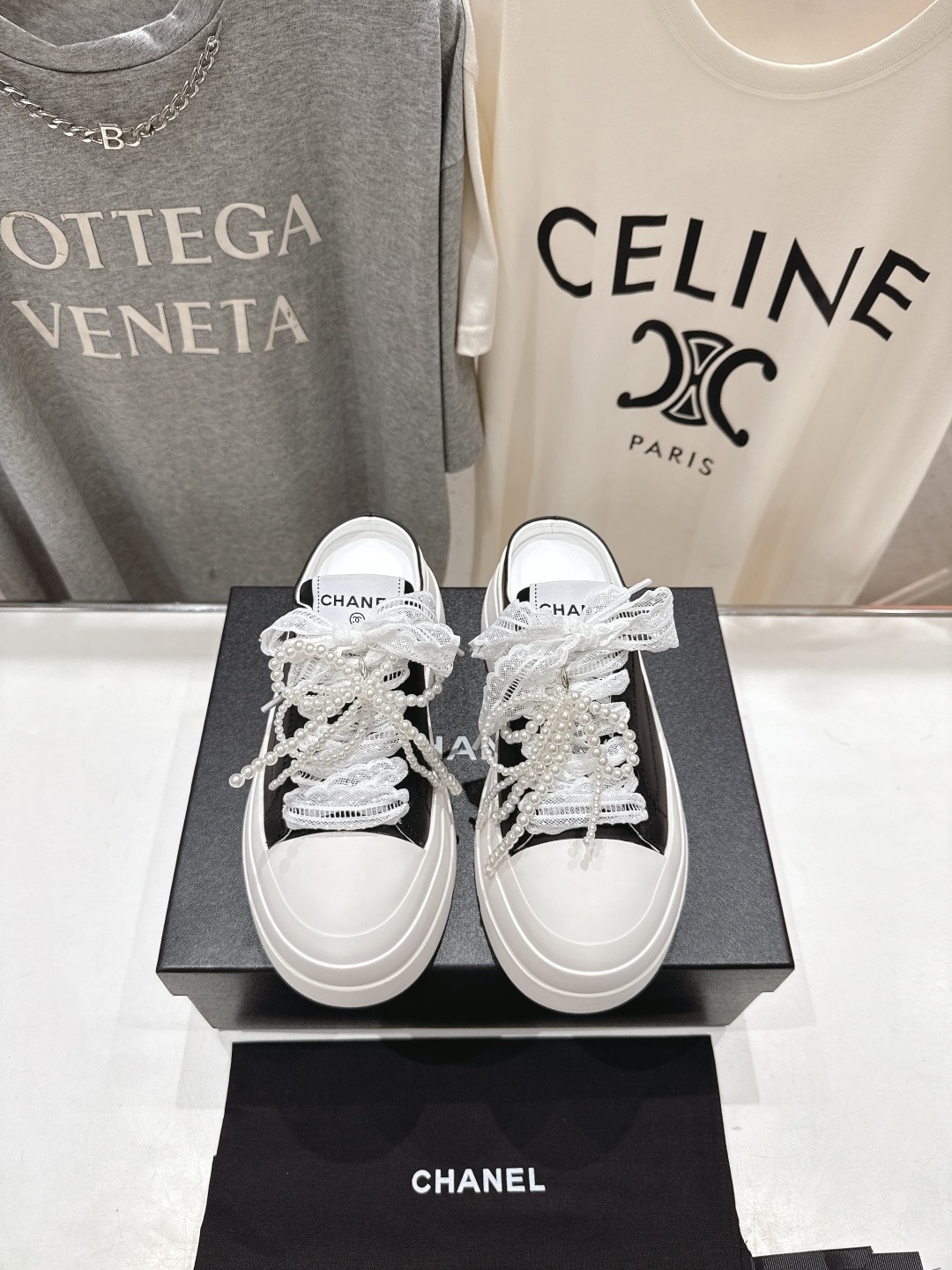 샤넬 2025ss 최신 통굽 쿠키슈즈