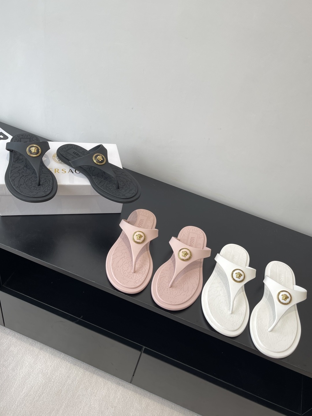 베르사체 25ss 여름 신상 조리